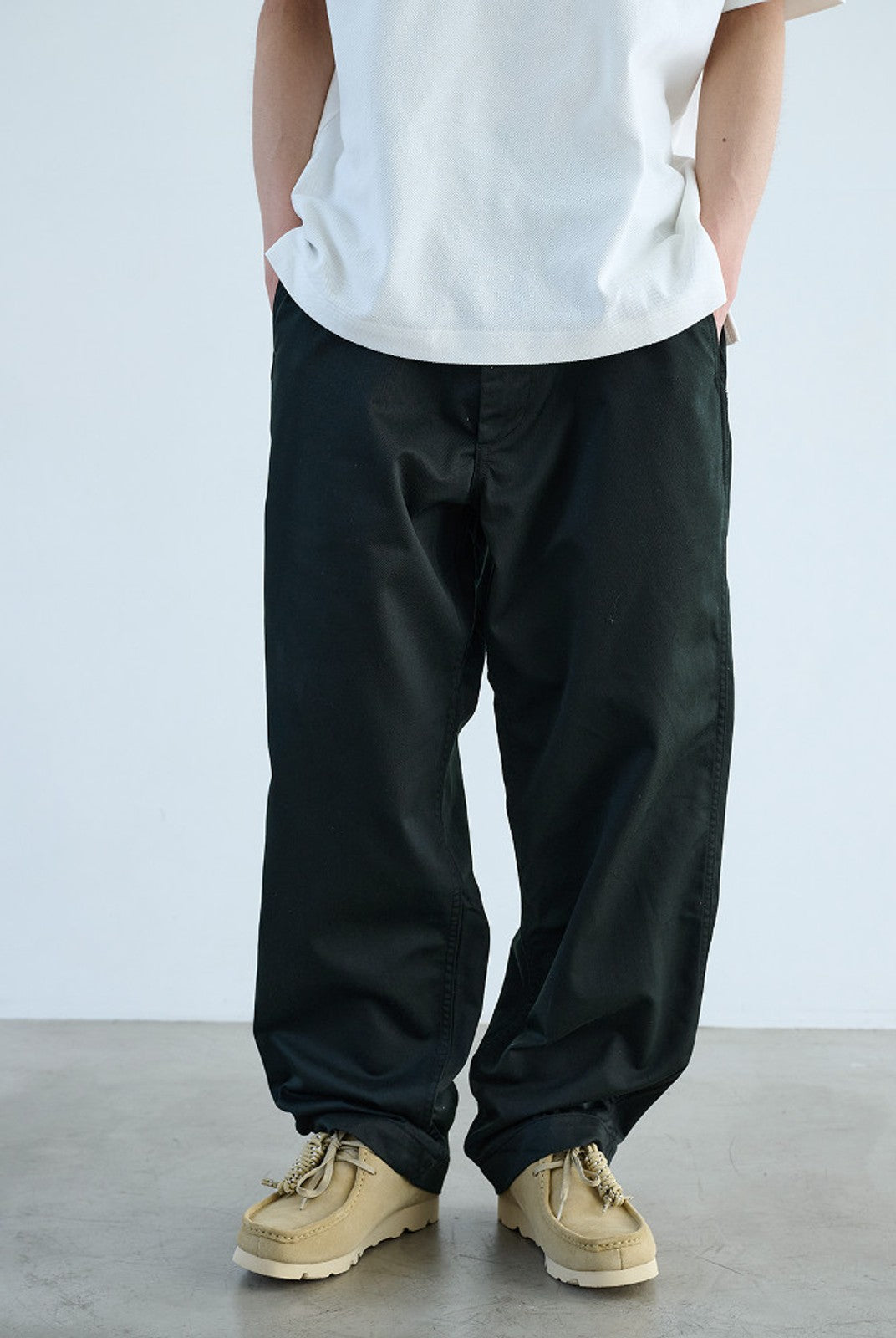 SOD Belted Cotton Nylon Tapered Pants in Black - On Model