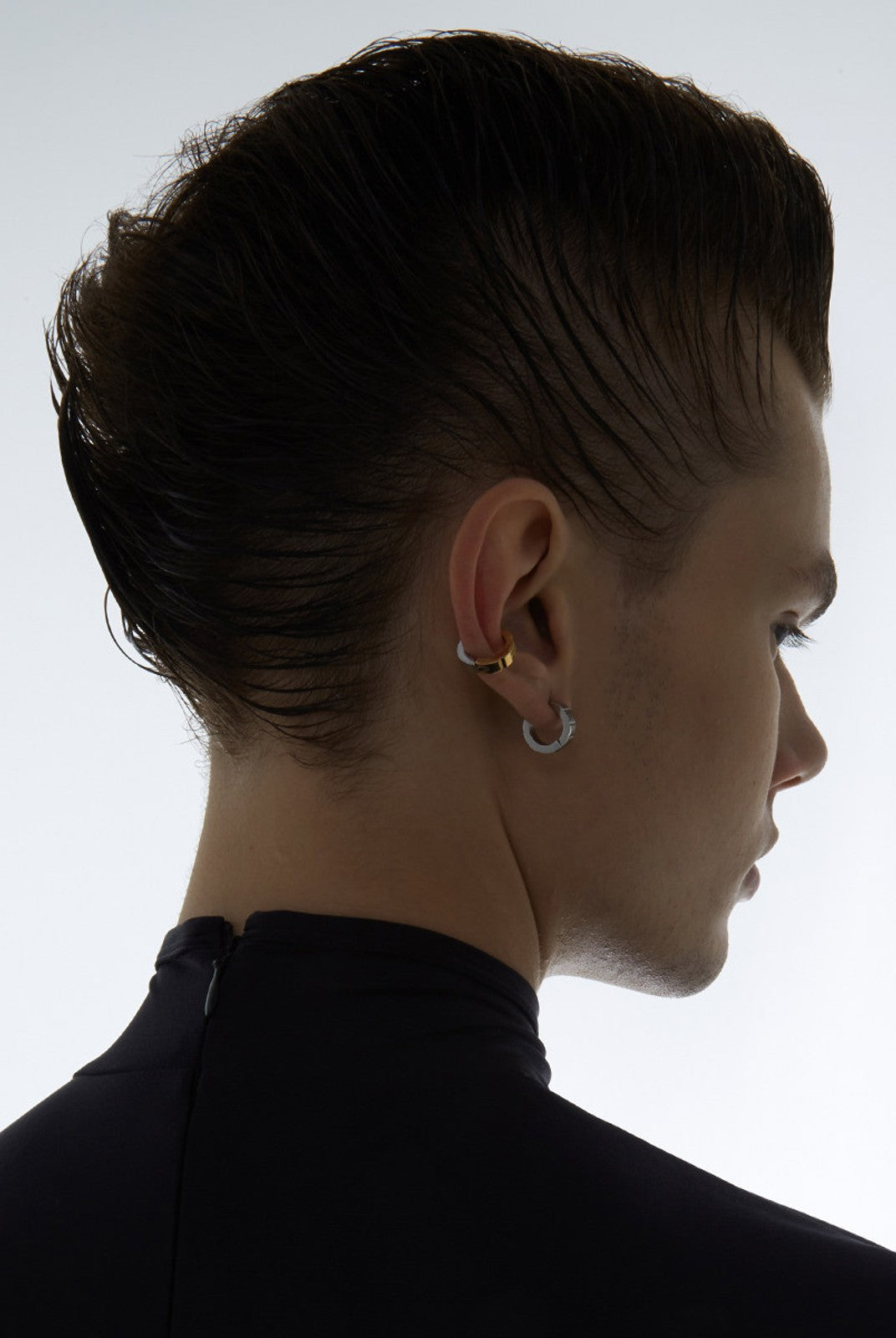 BLACKHEAD Two Tone Chocolate Block Ear Cuff in Gray - On Male Model