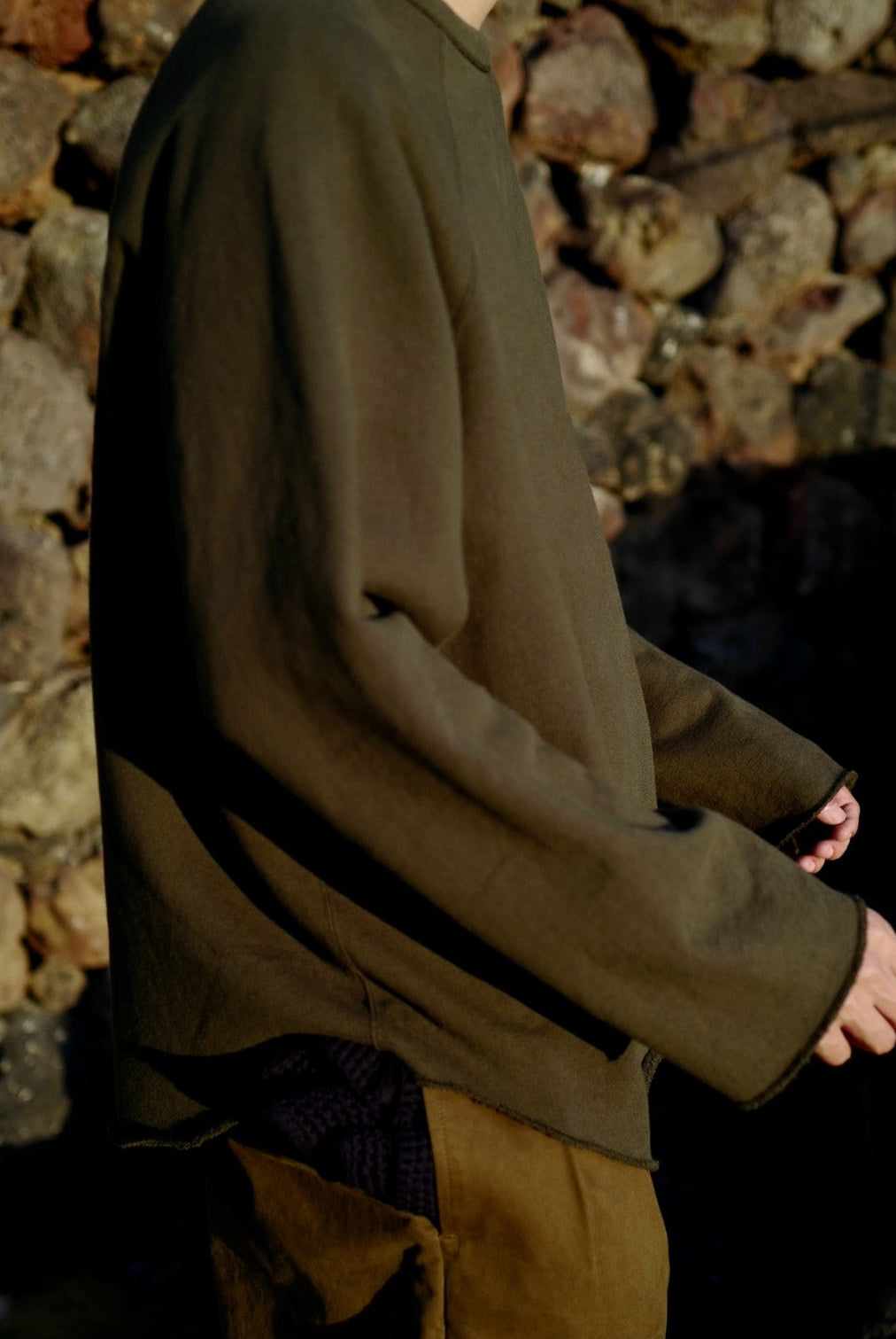 USAGE Slub Cotton Raglan Sweatshirt in Green - On Model