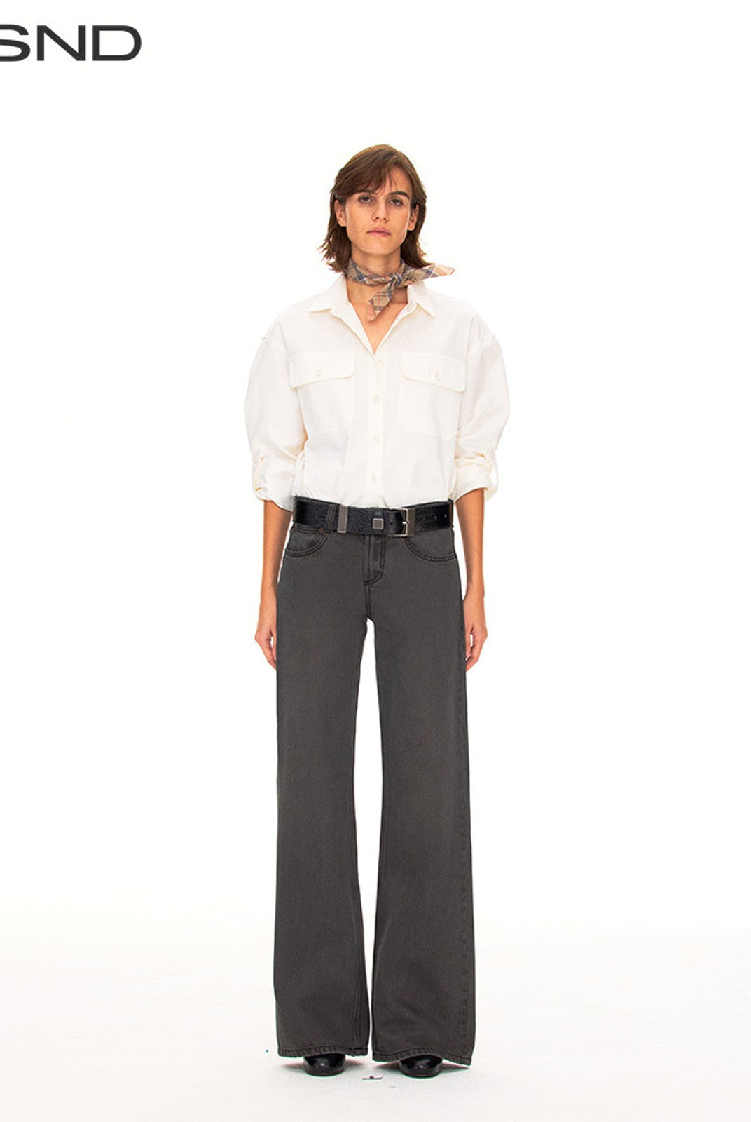FaxCopyExpress Vintage Wash Gray Jeans in Gray - On Female Model