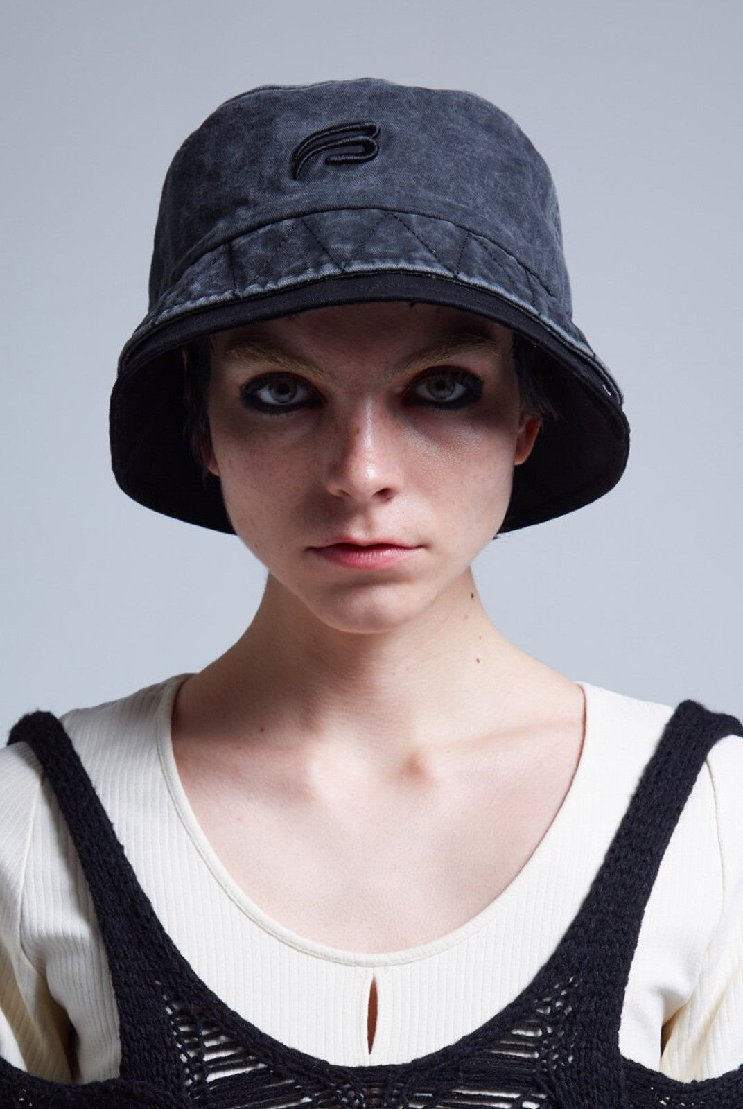 BLACKHEAD Washed Cotton Double Brim Bucket Hat in Gray - On Model