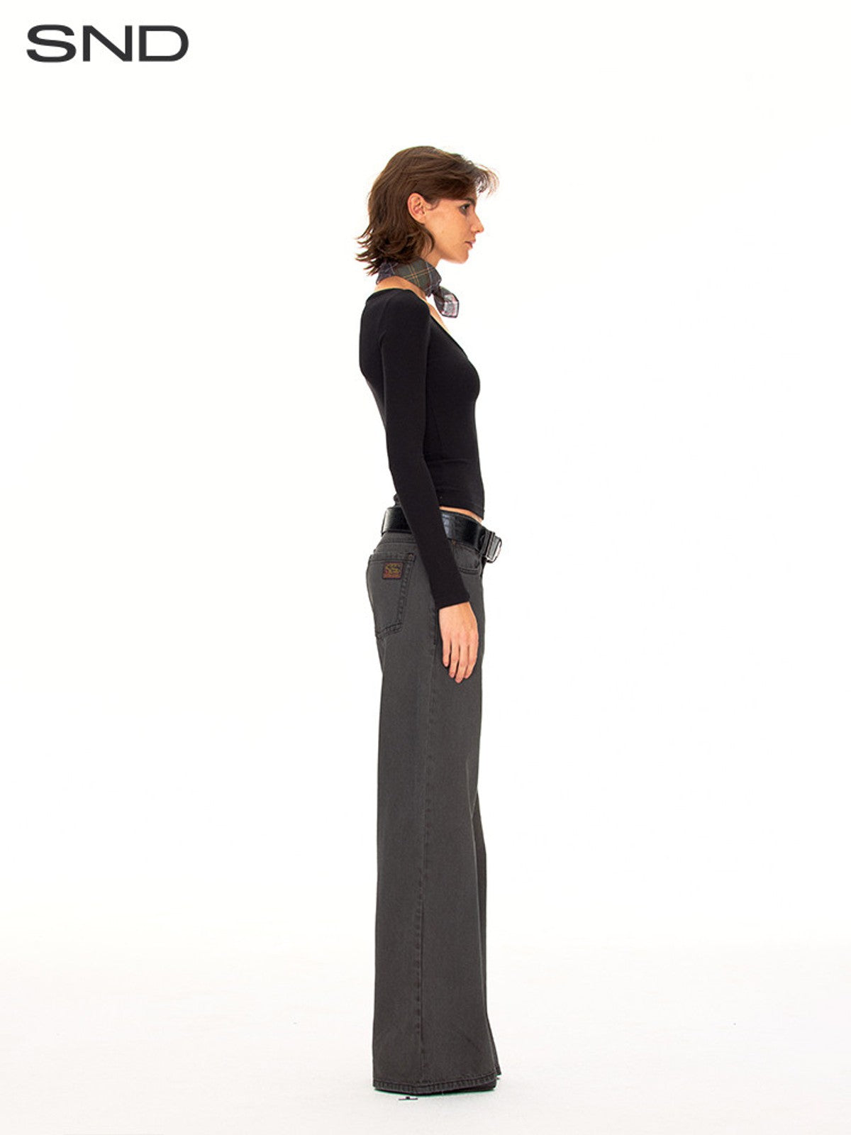 FaxCopyExpress Vintage Wash Gray Jeans in Gray - On Female Model