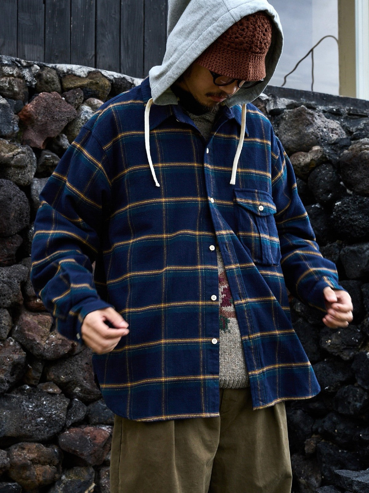 USAGE Detachable Hood Cotton Plaid Shirt in Navy Blue - On Male Model