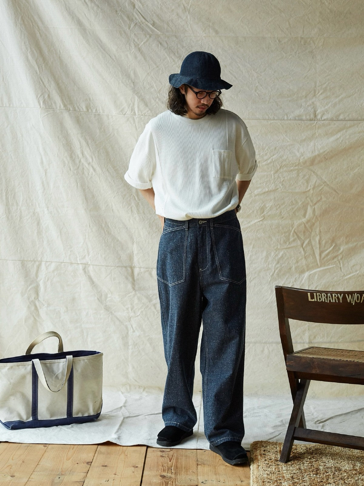 USAGE Vintage Neppy Cotton Straight Leg Jeans in Navy Blue - On Male Model