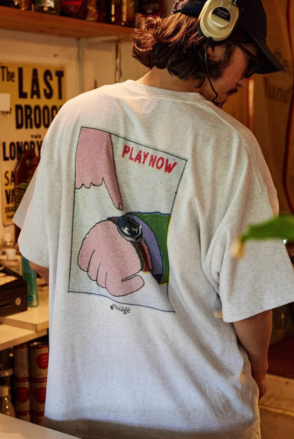 USAGE Heavyweight Graphic Cotton T Shirt in Heather Gray - On Model