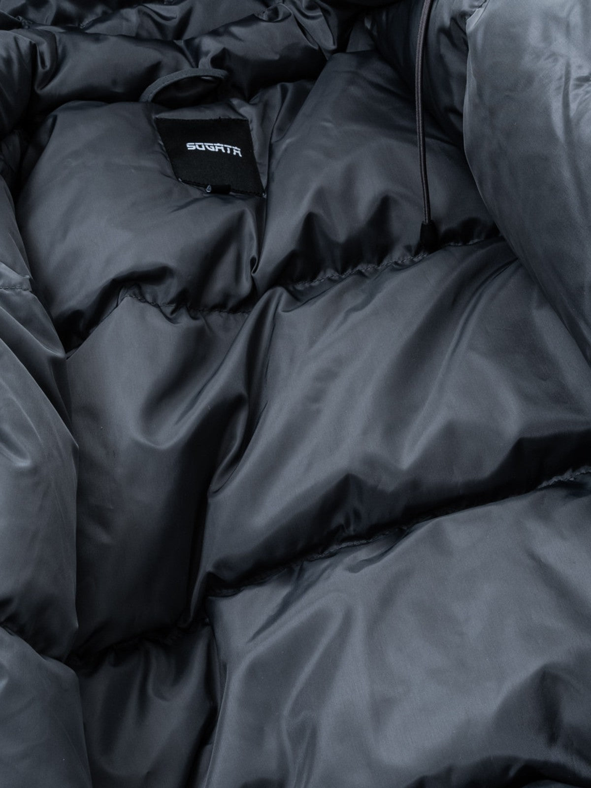 SOD Mid Length Hooded Down Puffer in Black - Detail