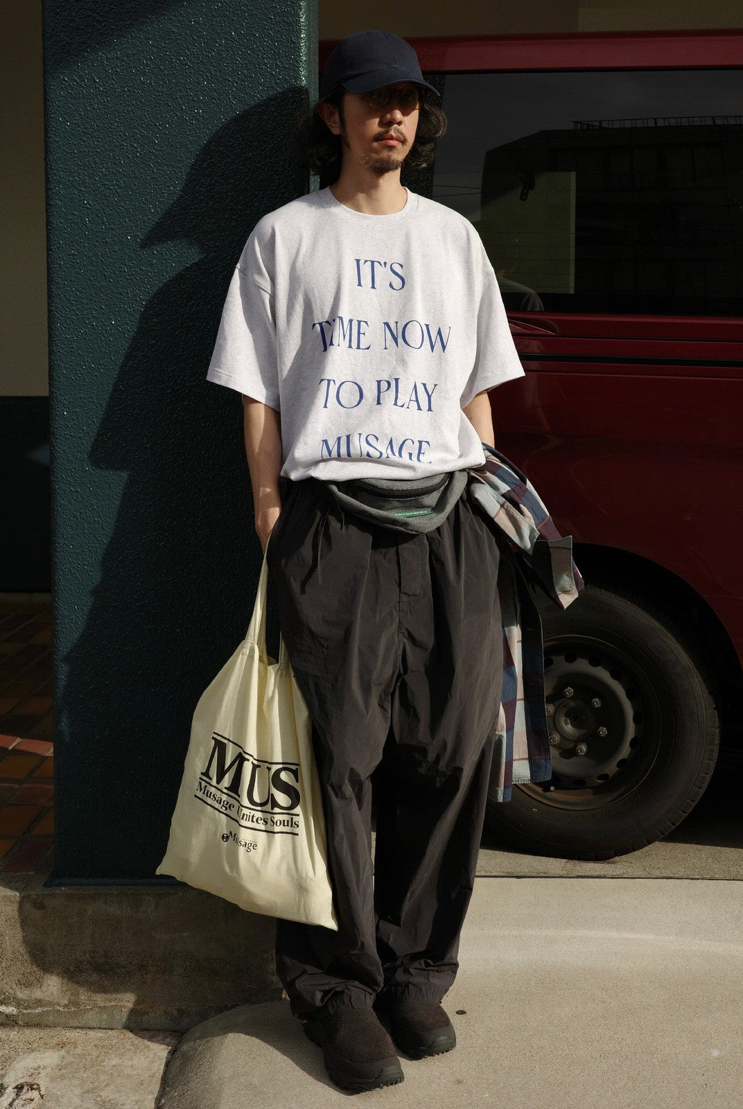 USAGE Heavyweight Graphic Cotton T Shirt in Heather Gray - On Male Model