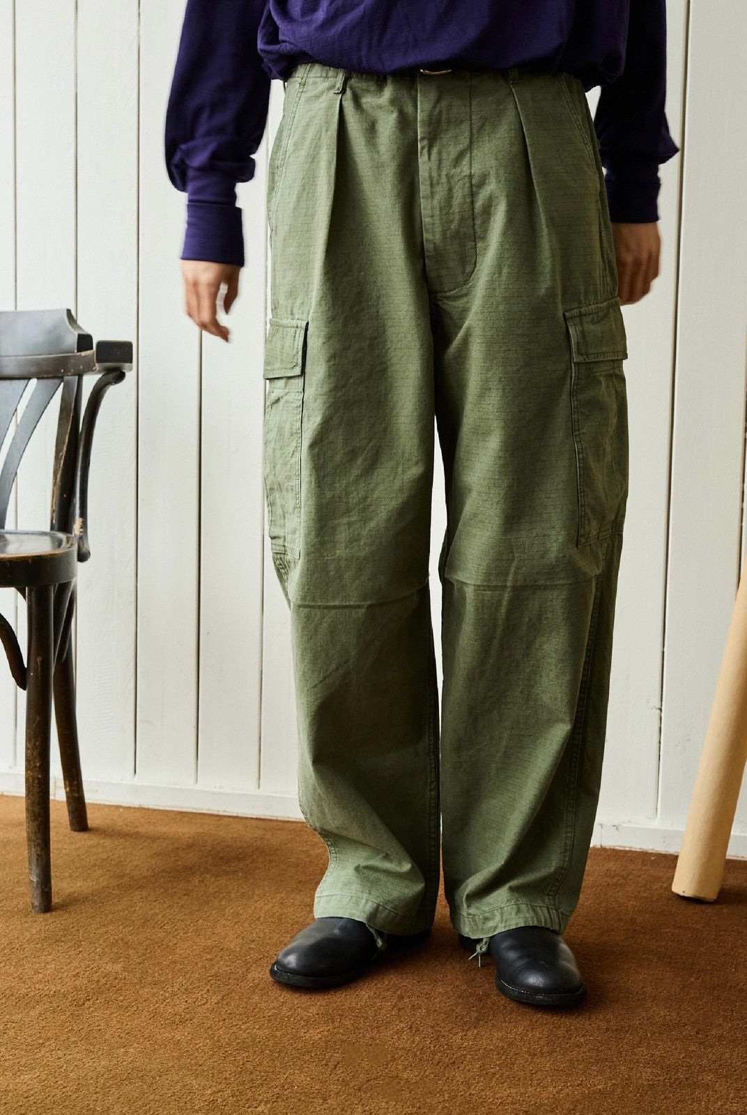 USAGE Heavyweight Ripstop M51 Cargo Pants in Olive - On Model
