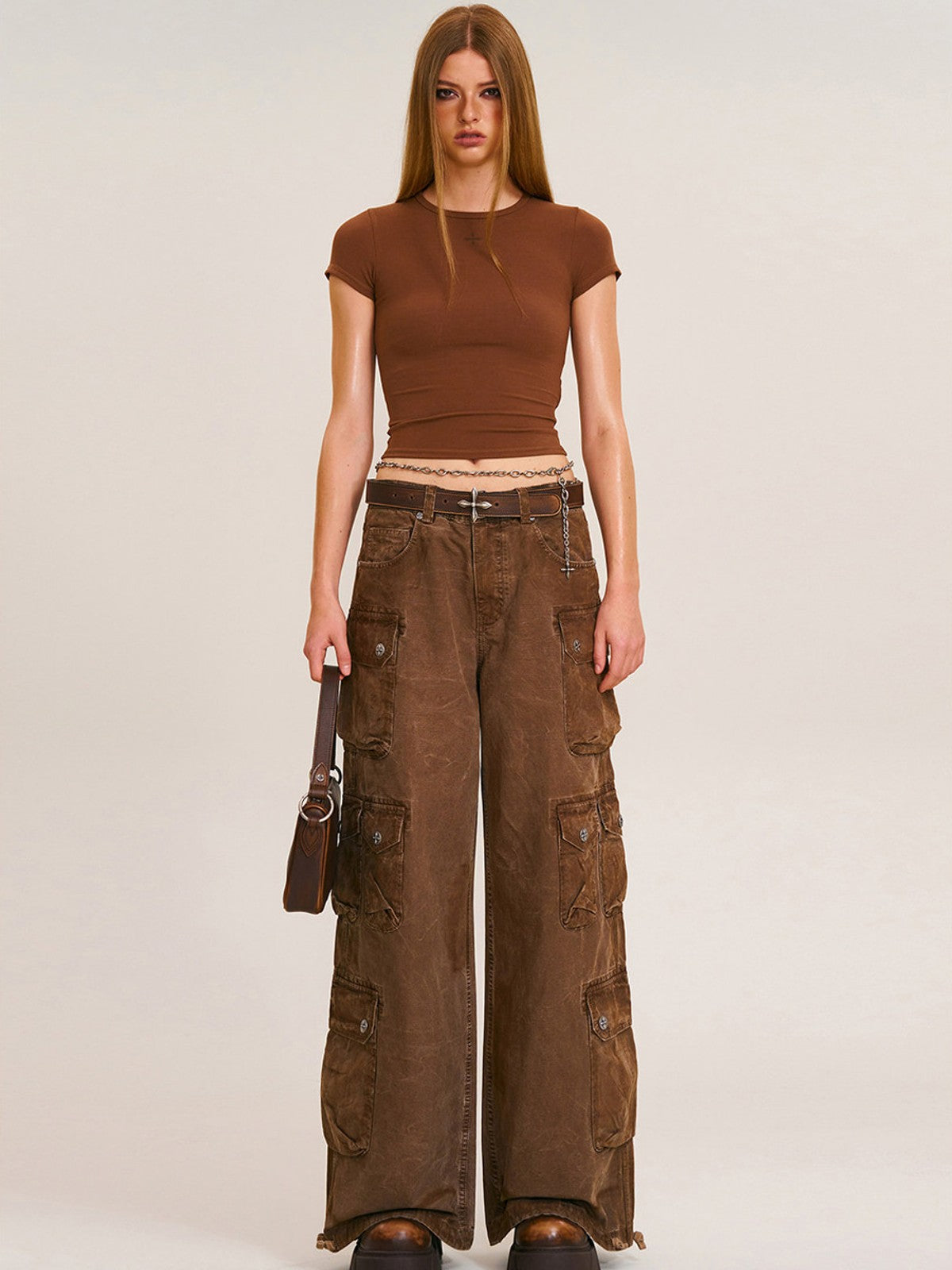 SMFK Short Sleeve Cropped T Shirt in Brown - On Female Model