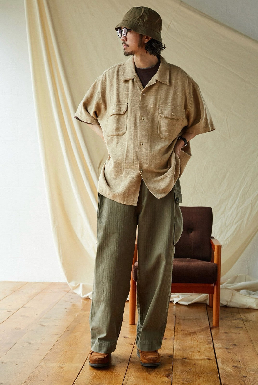 USAGE Heavyweight Herringbone Cargo Pants in Olive - On Male Model