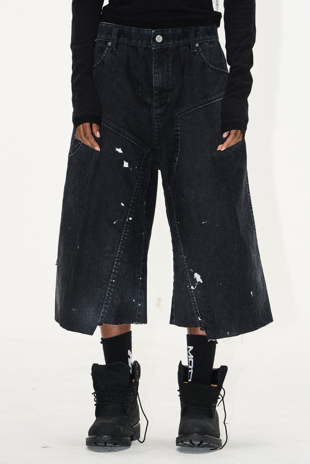 BLINDNOPLAN Ink Splatter Denim Carpenter Shorts in Black - On Model