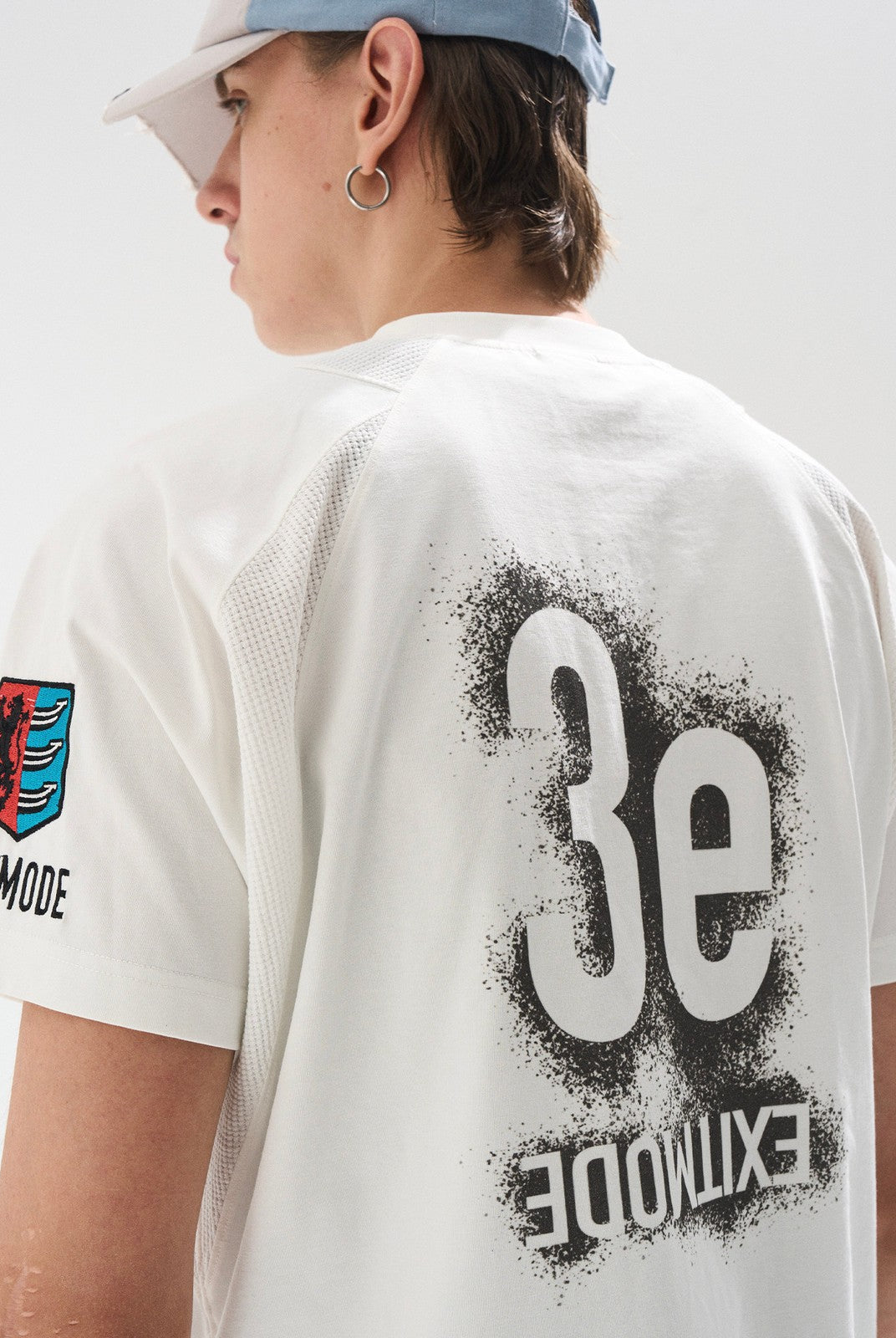 BLINDNOPLAN Sorona Panelled Graphic T Shirt in Blue - On Male Model