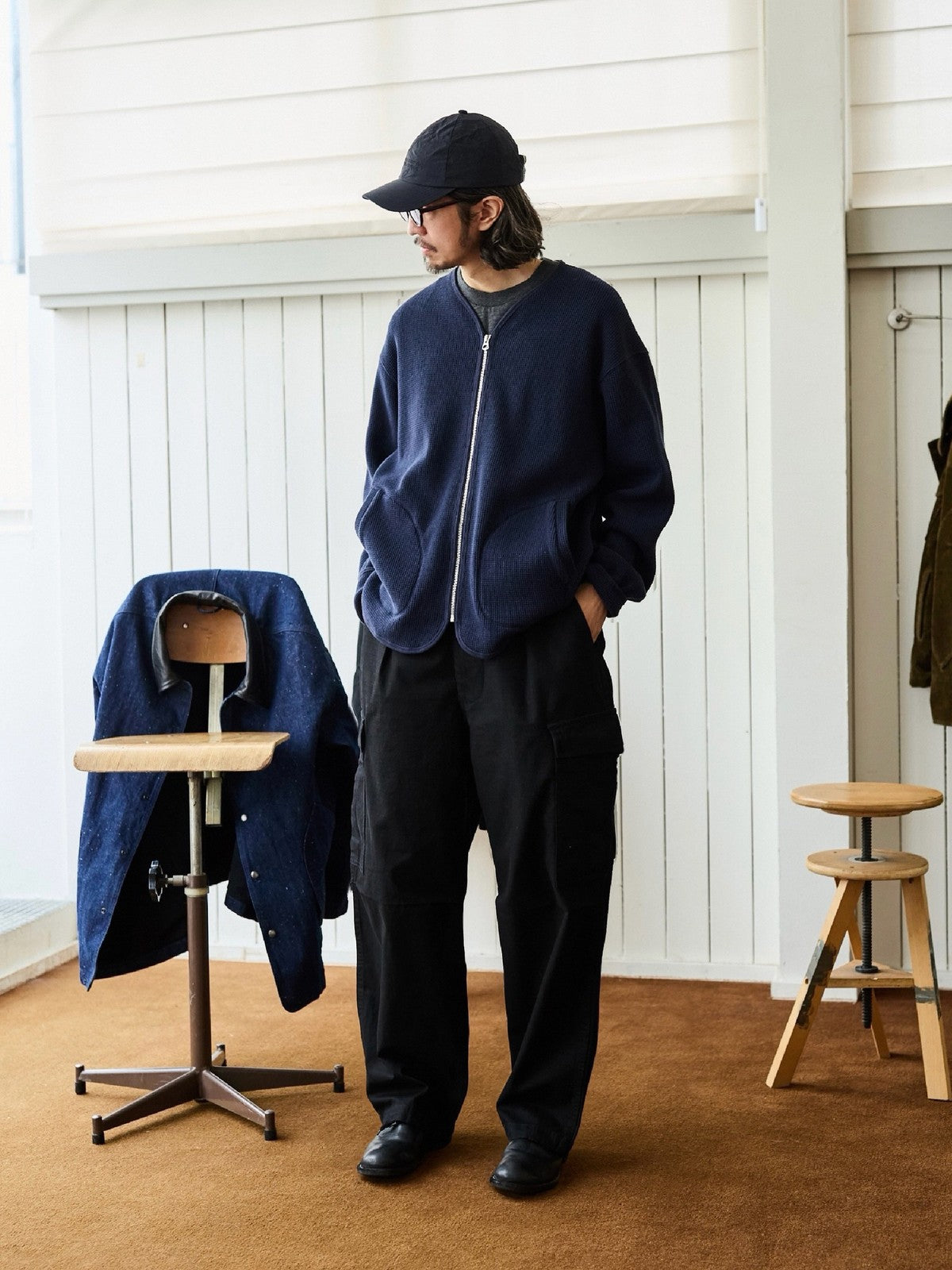 USAGE Heavyweight Ripstop M51 Cargo Pants in Black - On Male Model