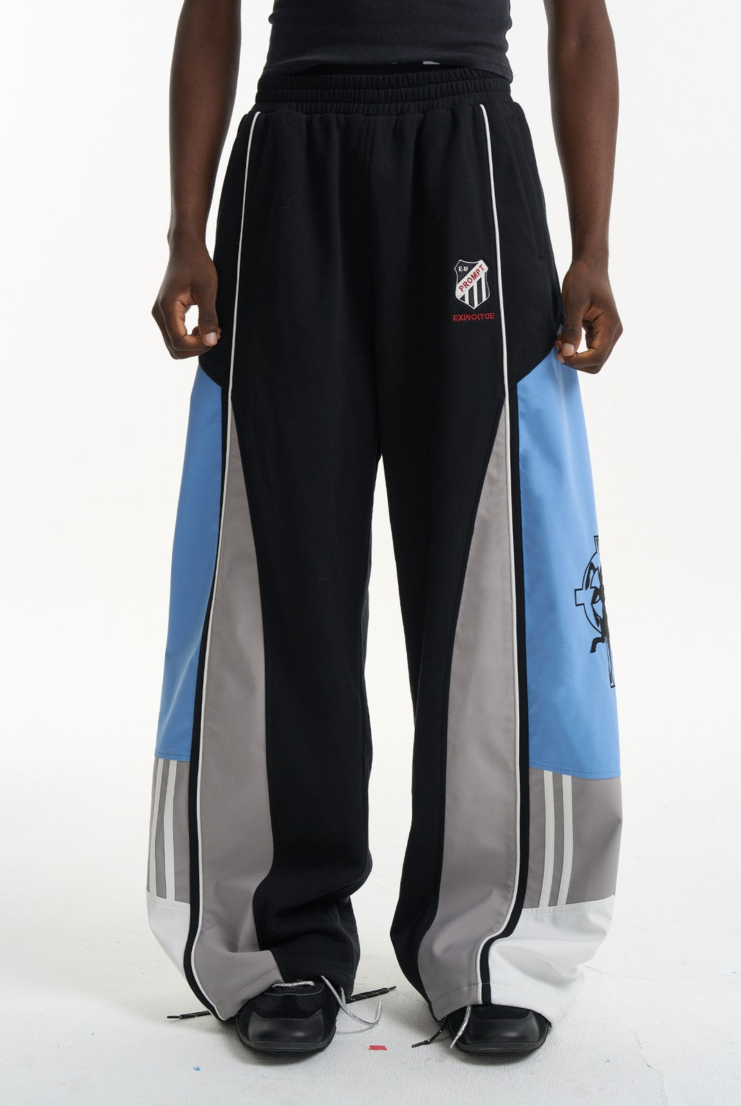 BLINDNOPLAN Color Block Paneled Wide Leg Pants in Black - On Male Model
