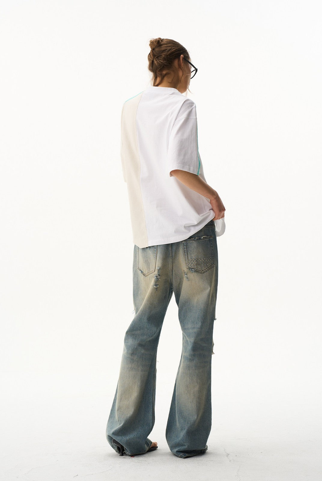 BLINDNOPLAN Panelled Embroidered Colorblock T Shirt in Beige - On Female Model