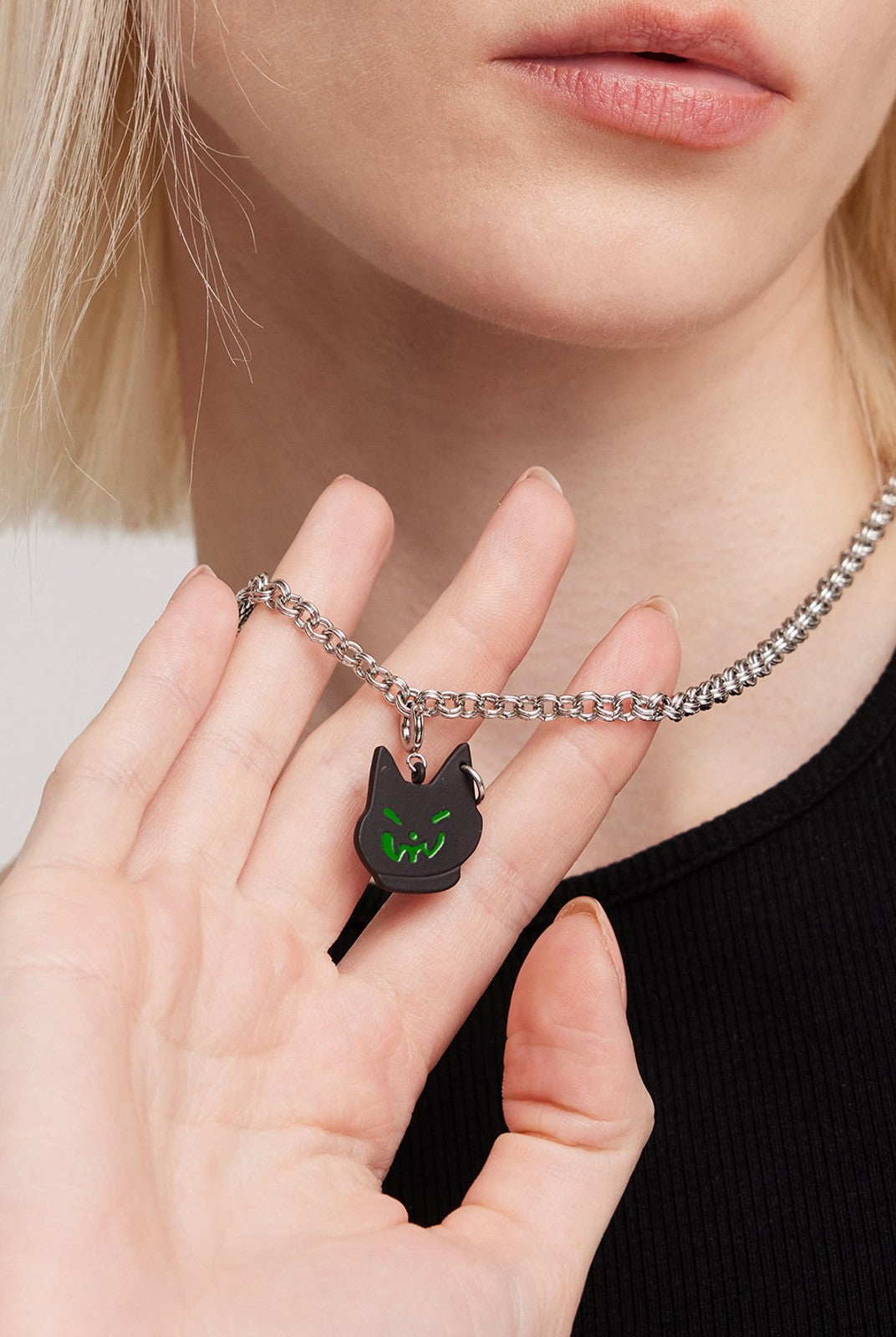 BLACKHEAD Green Eyed Cat Pendant Necklace in Black - On Female Model