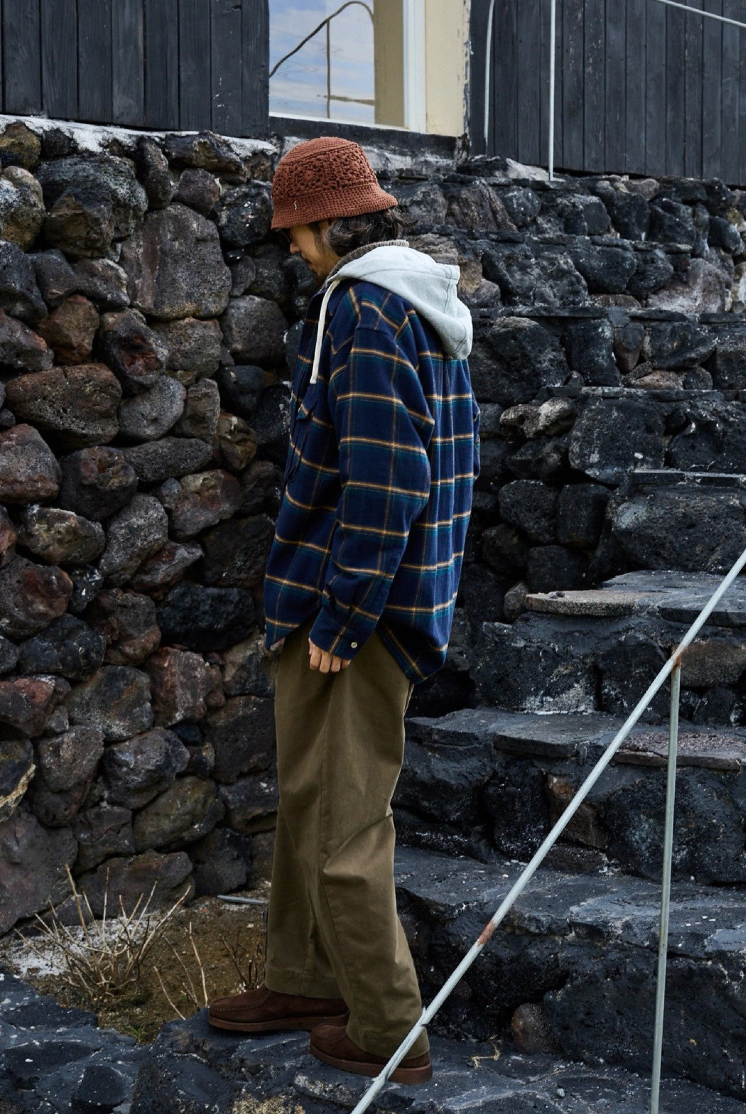 USAGE Detachable Hood Cotton Plaid Shirt in Navy Blue - On Male Model