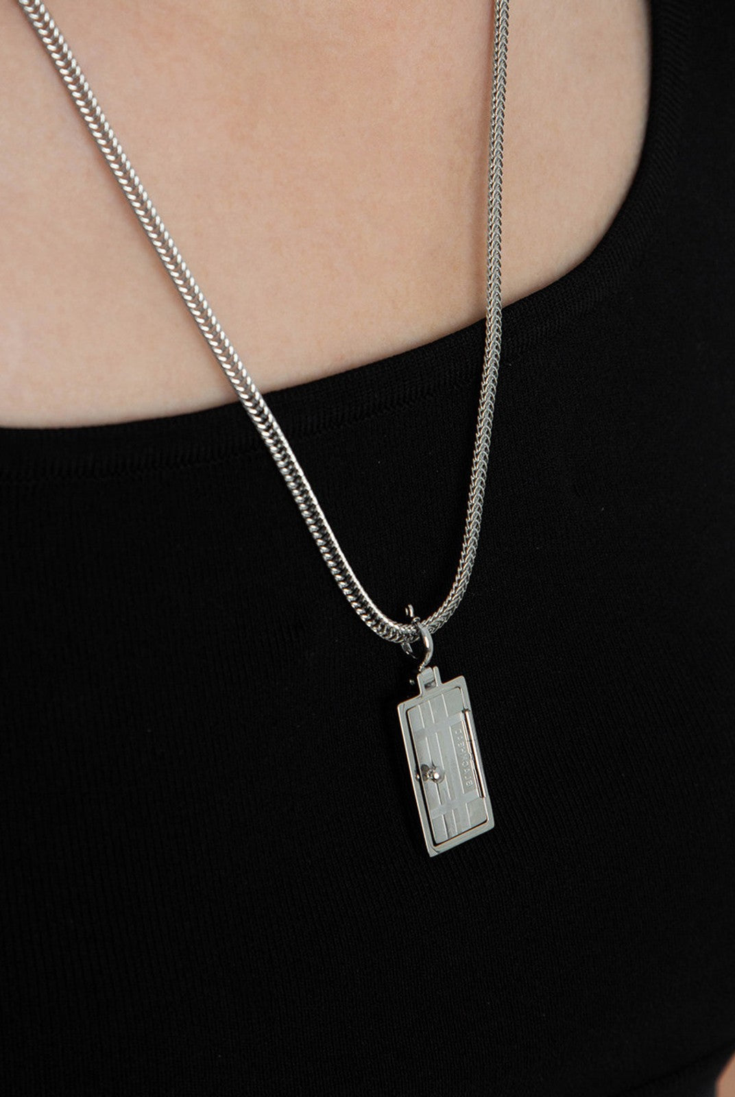 BLACKHEAD 316 Steel Pendant Necklace in Silver - On Female Model