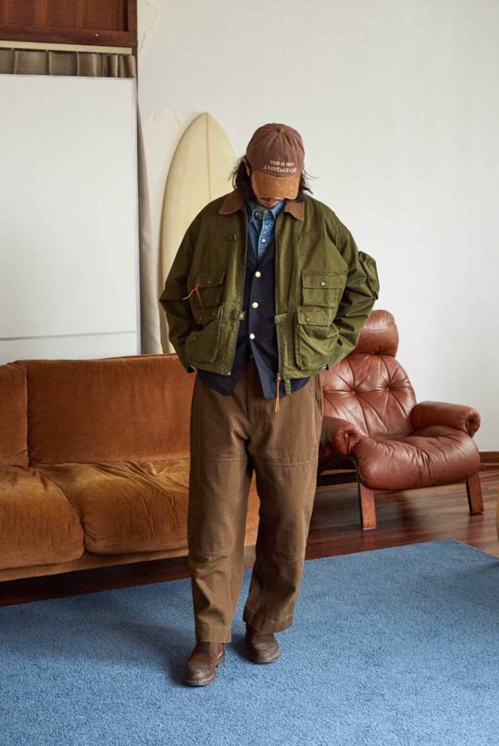 USAGE Corduroy Collar Cotton Fishing Jacket in Olive - On Male Model