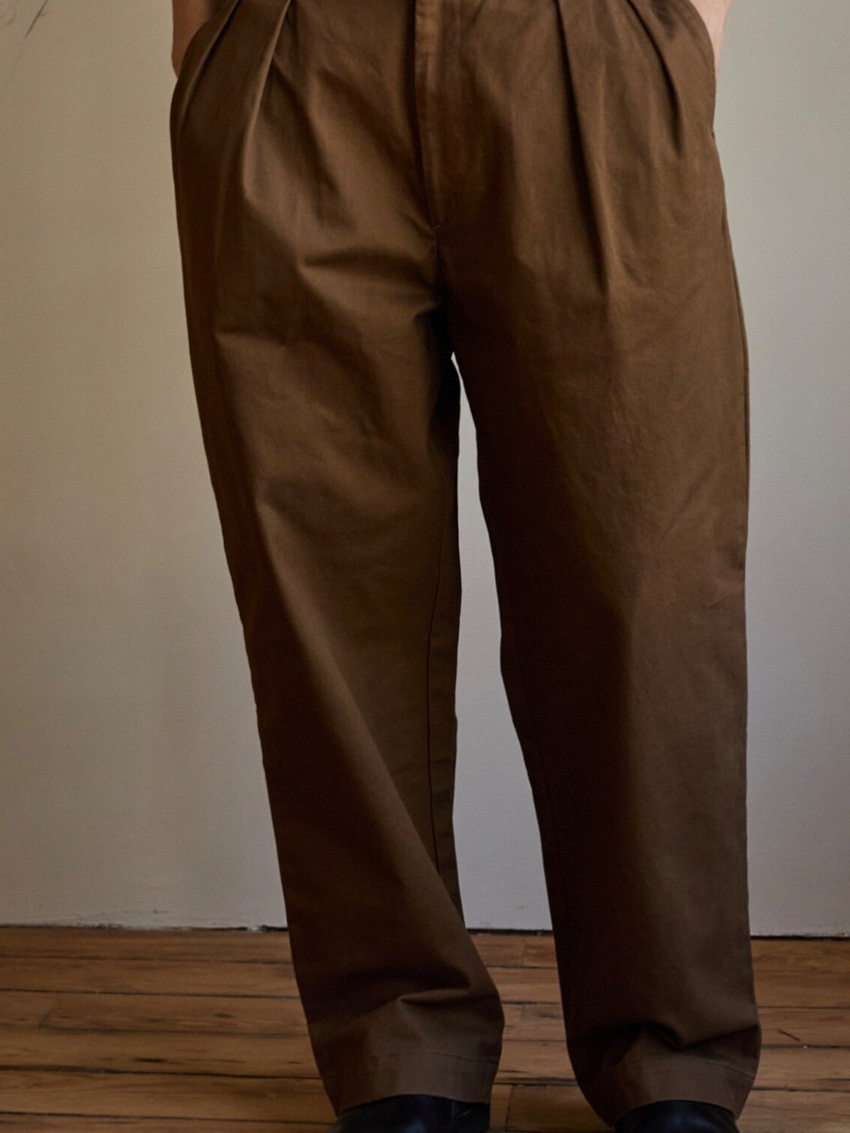 USAGE Pleated Cotton Twill Chinos in Beige - On Model