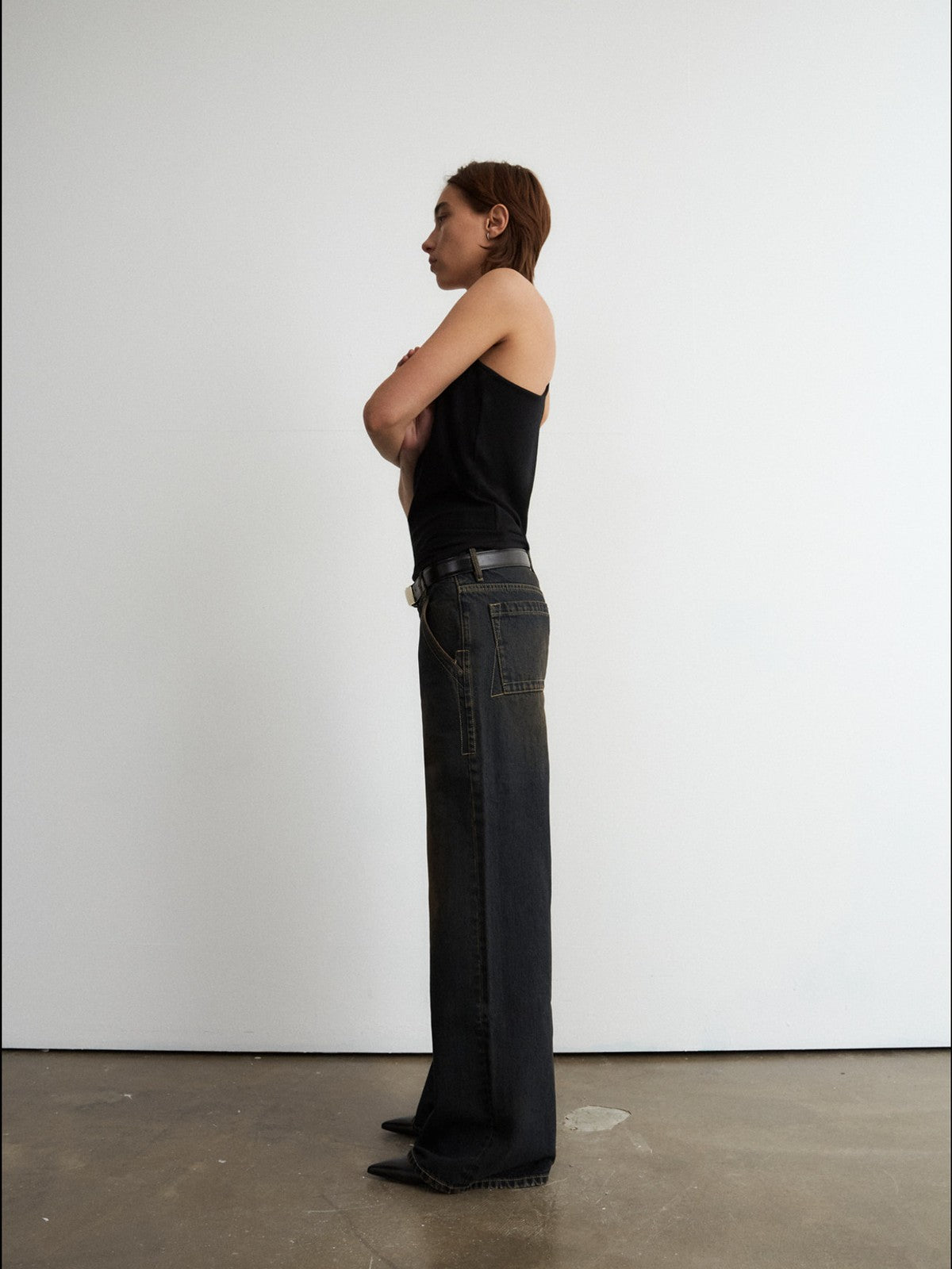 FaxCopyExpress Basic 2 Distressed Wide Leg Jeans in Black - On Female Model