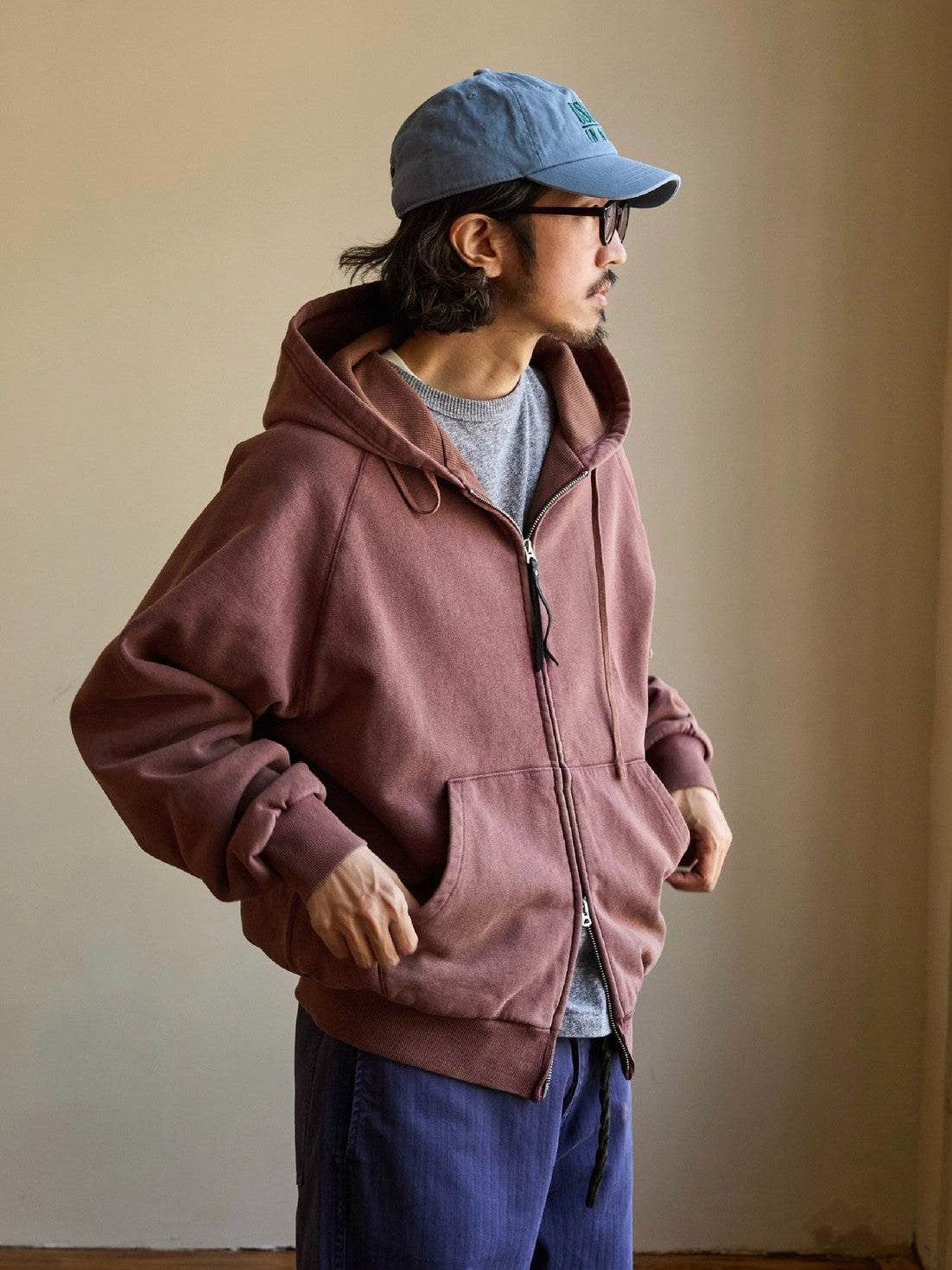 USAGE Vintage Washed Double Layer Zip Hoodie in Burgundy - On Male Model