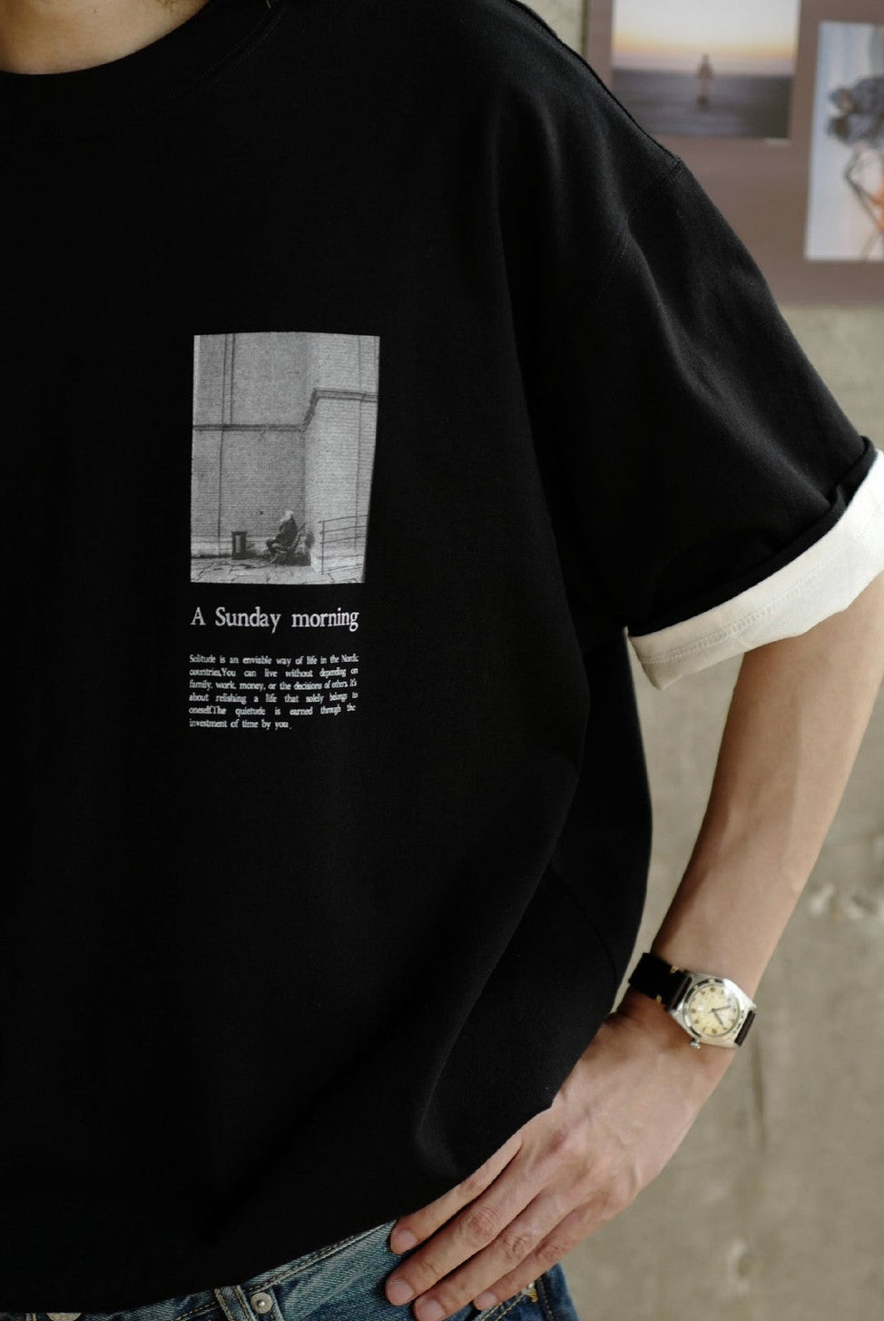 USAGE Air Spun Cotton Graphic T Shirt in Black - On Male Model