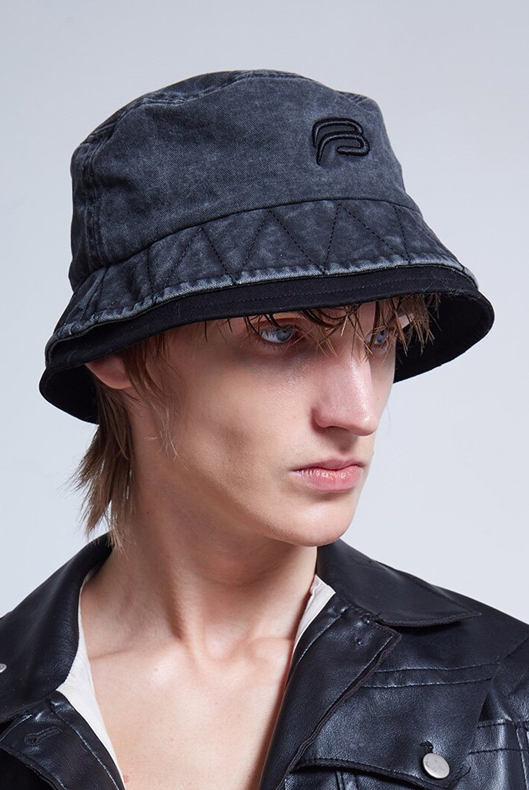 BLACKHEAD Washed Cotton Double Brim Bucket Hat in Gray - On Male Model