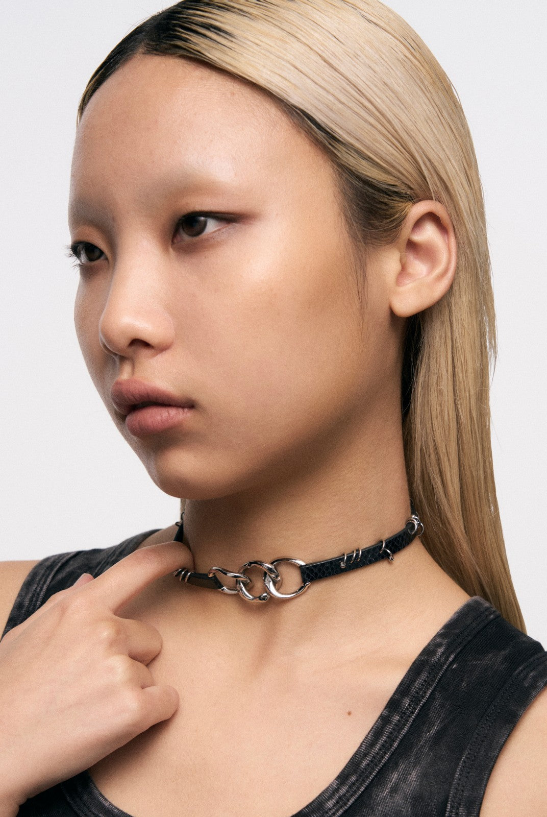 BLACKHEAD Three Snakes Piercing Choker in Black - On Female Model