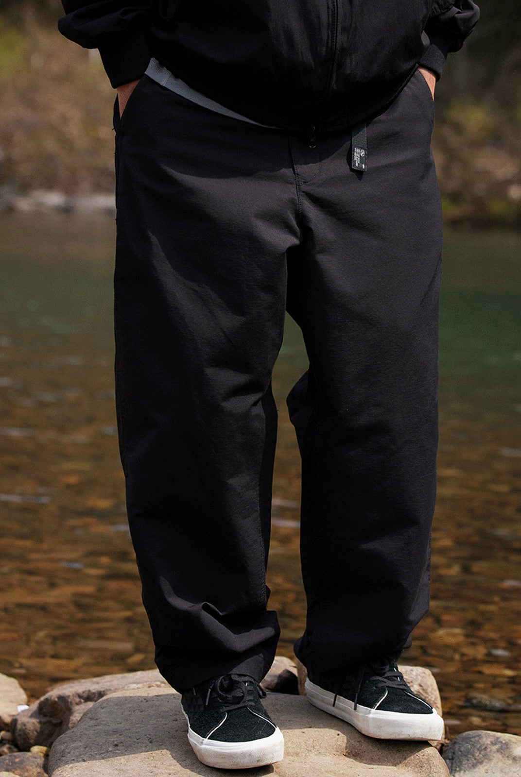 SOD Belted Cotton Nylon Tapered Pants in Black - On Model