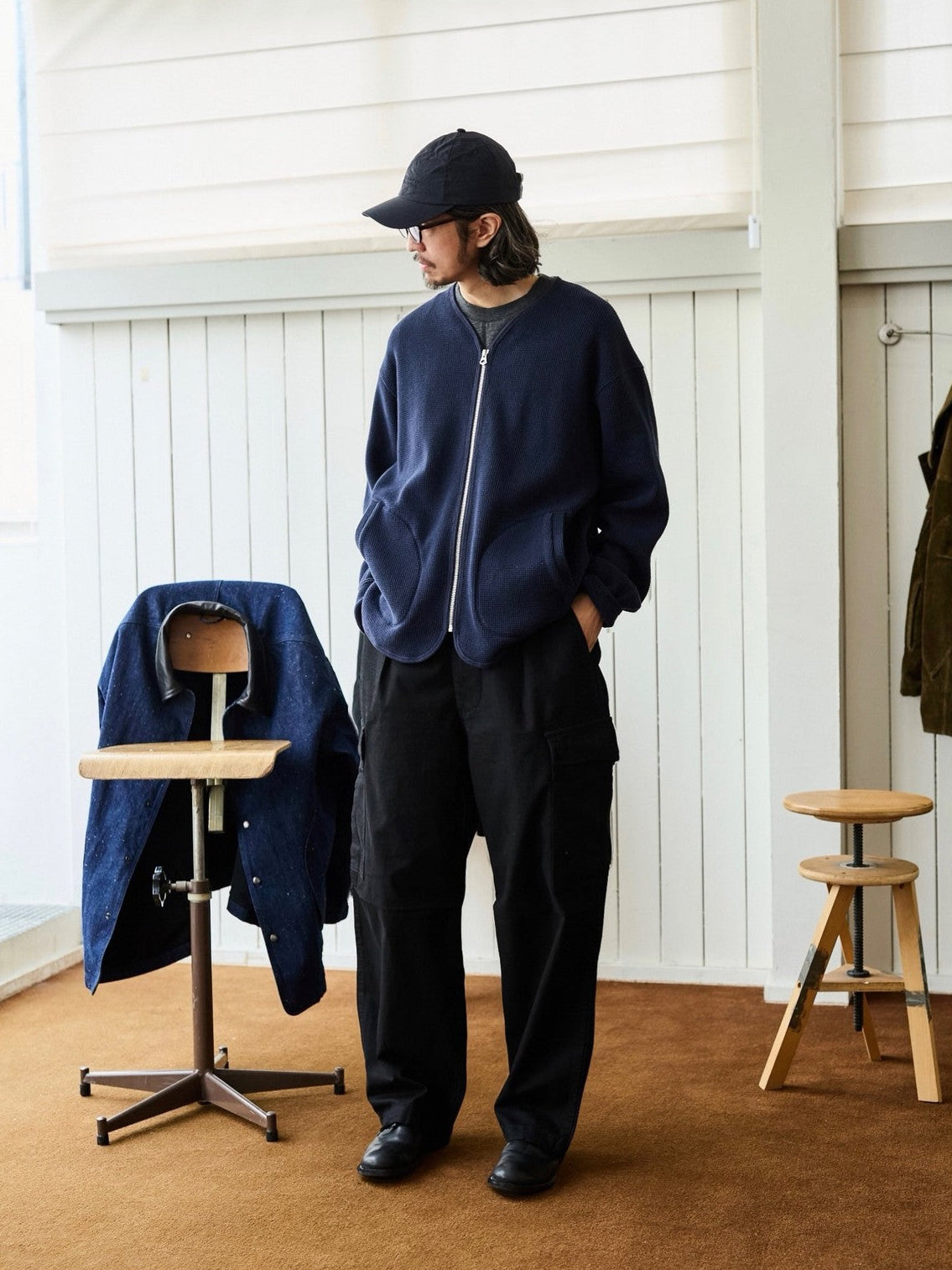 USAGE Heavyweight Waffle Knit Zip Cardigan in Navy Blue - On Male Model