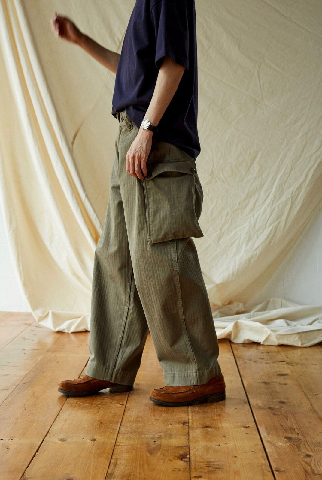 USAGE Heavyweight Herringbone Cargo Pants in Olive - On Male Model