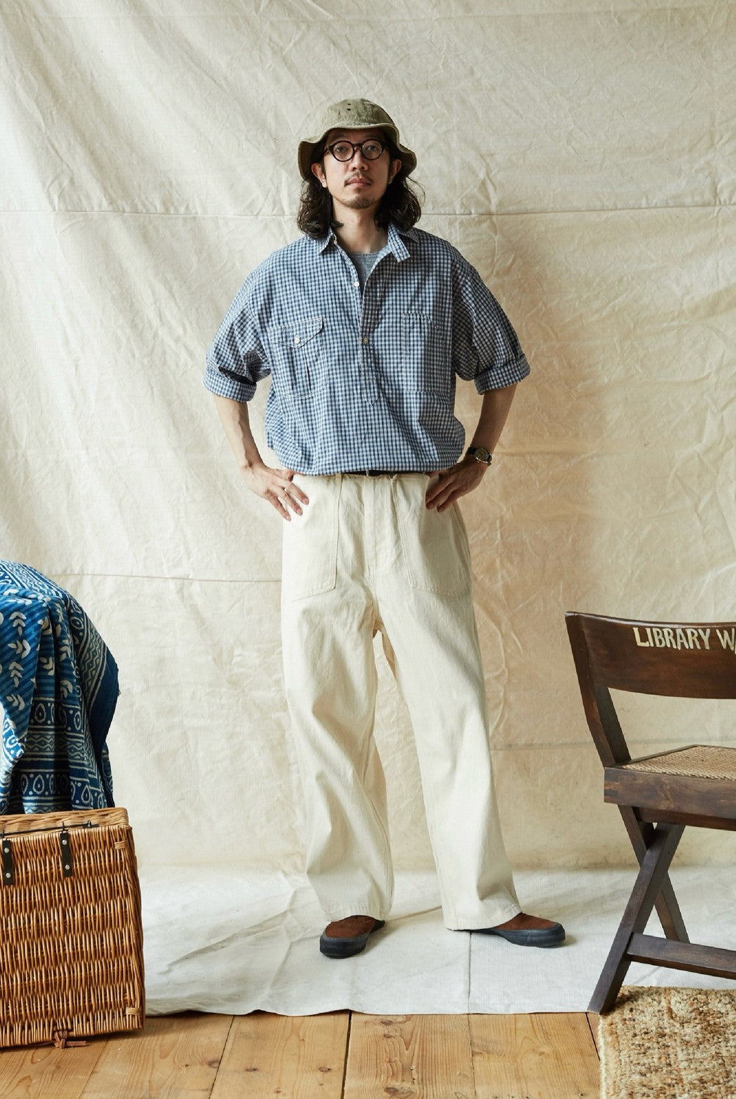 USAGE Vintage Neppy Cotton Straight Leg Jeans in Cream - On Male Model