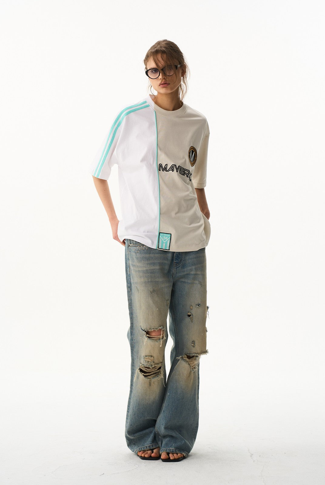 BLINDNOPLAN Panelled Embroidered Colorblock T Shirt in Beige - On Female Model
