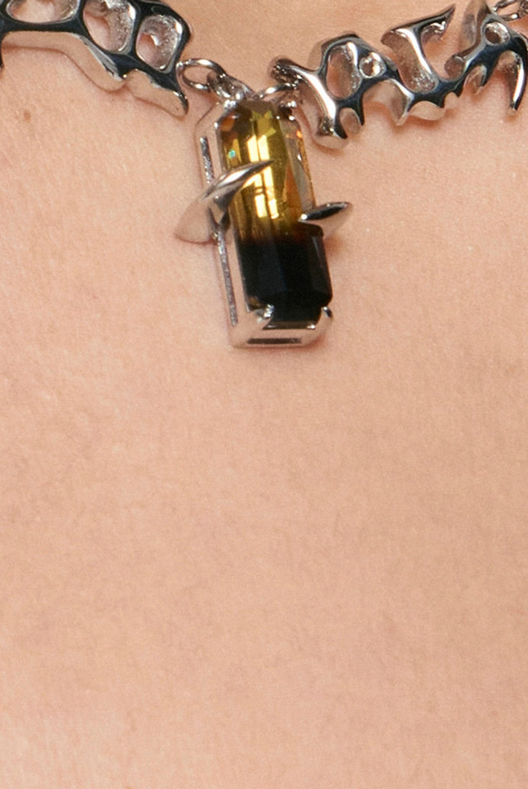 BLACKHEAD Vinyl Wave Gradient Necklace in Silver - On Model
