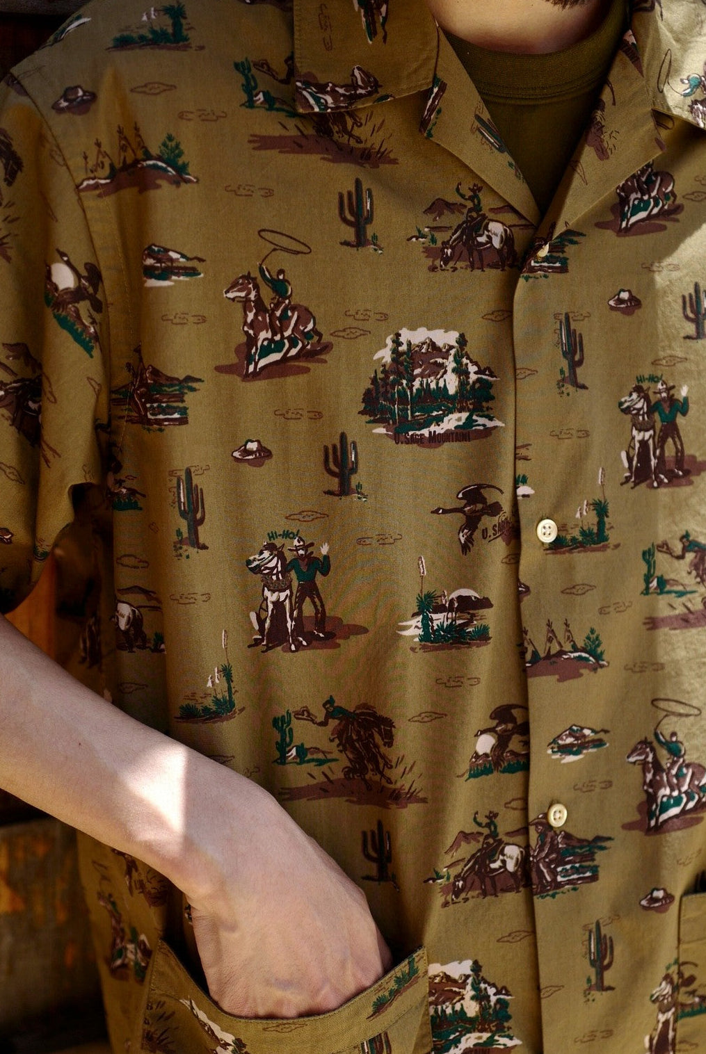 USAGE Cowboy Print Cotton Hawaiian Shirt in Beige - On Male Model