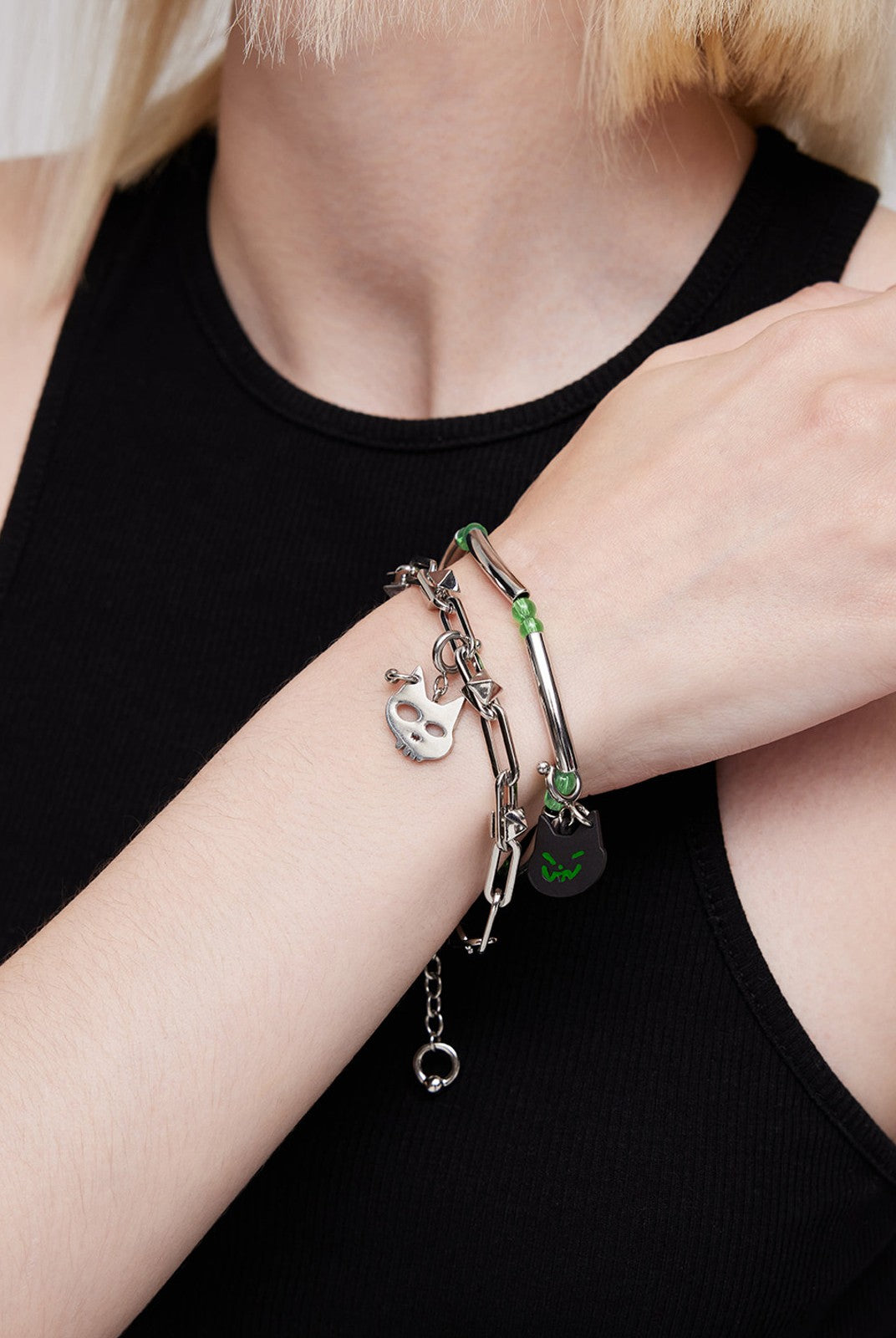 BLACKHEAD Double Layer Cat Charm Bracelet in Silver - On Female Model