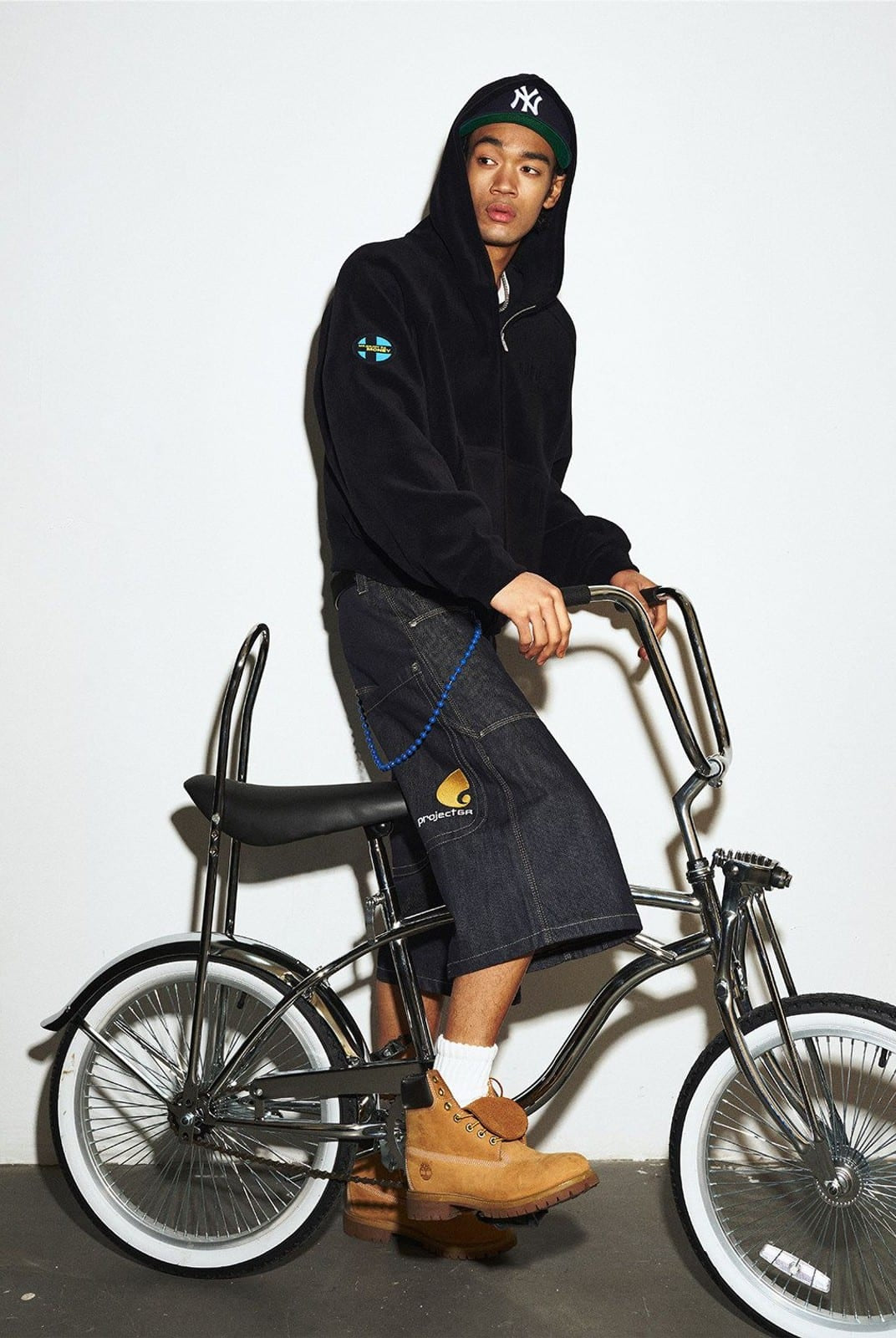 MEDM Fleece Zip Hoodie Drawstring Pants Set in Black - On Male Model