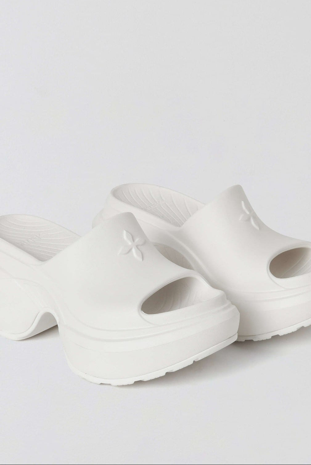 SMFK Molded Platform Slide Sandals in White