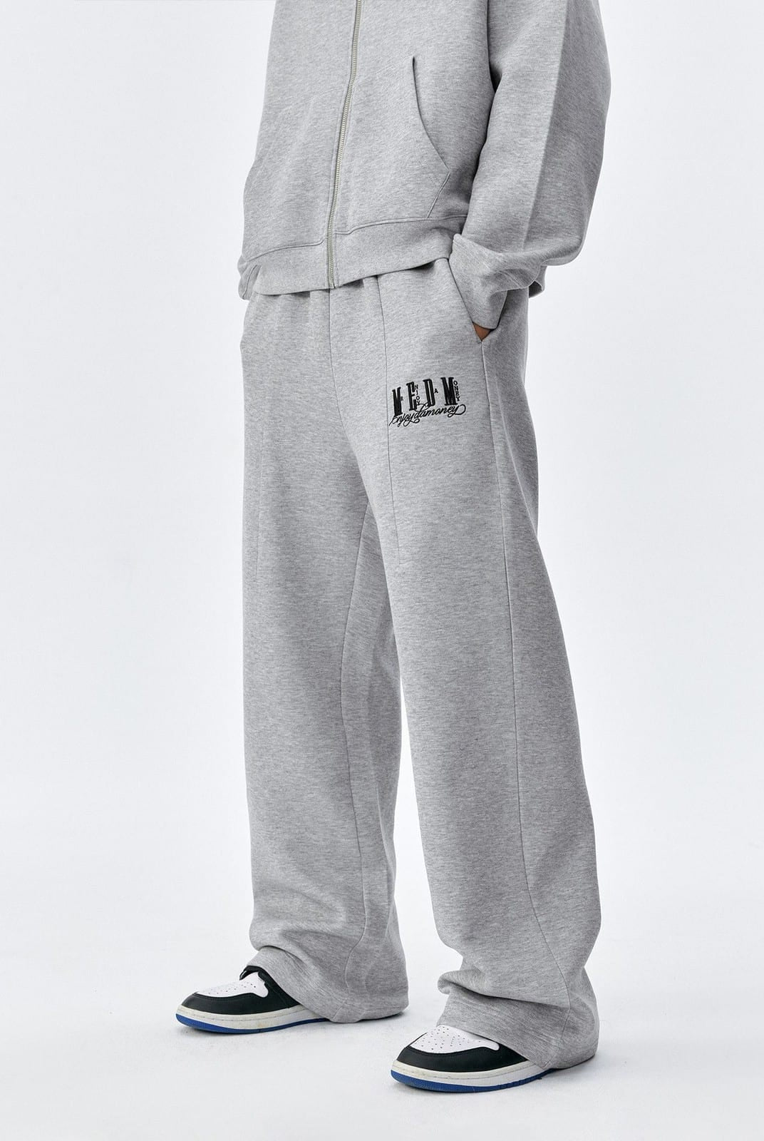 MEDM Cotton Blend Straight Leg Sweatpants in Gray - On Model