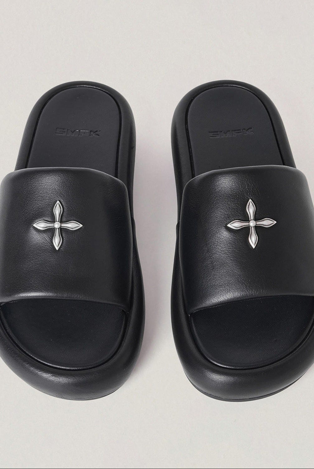 SMFK Cowhide Leather Cross Hardware Slides in Black