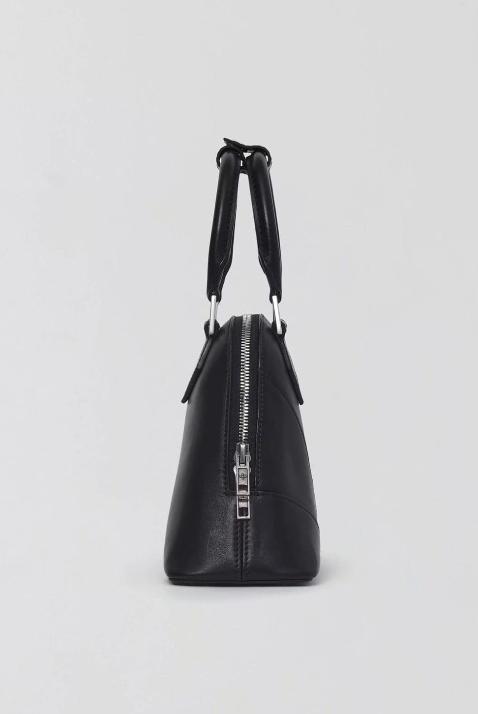 SMFK Medium Leather Shell Bag in Black