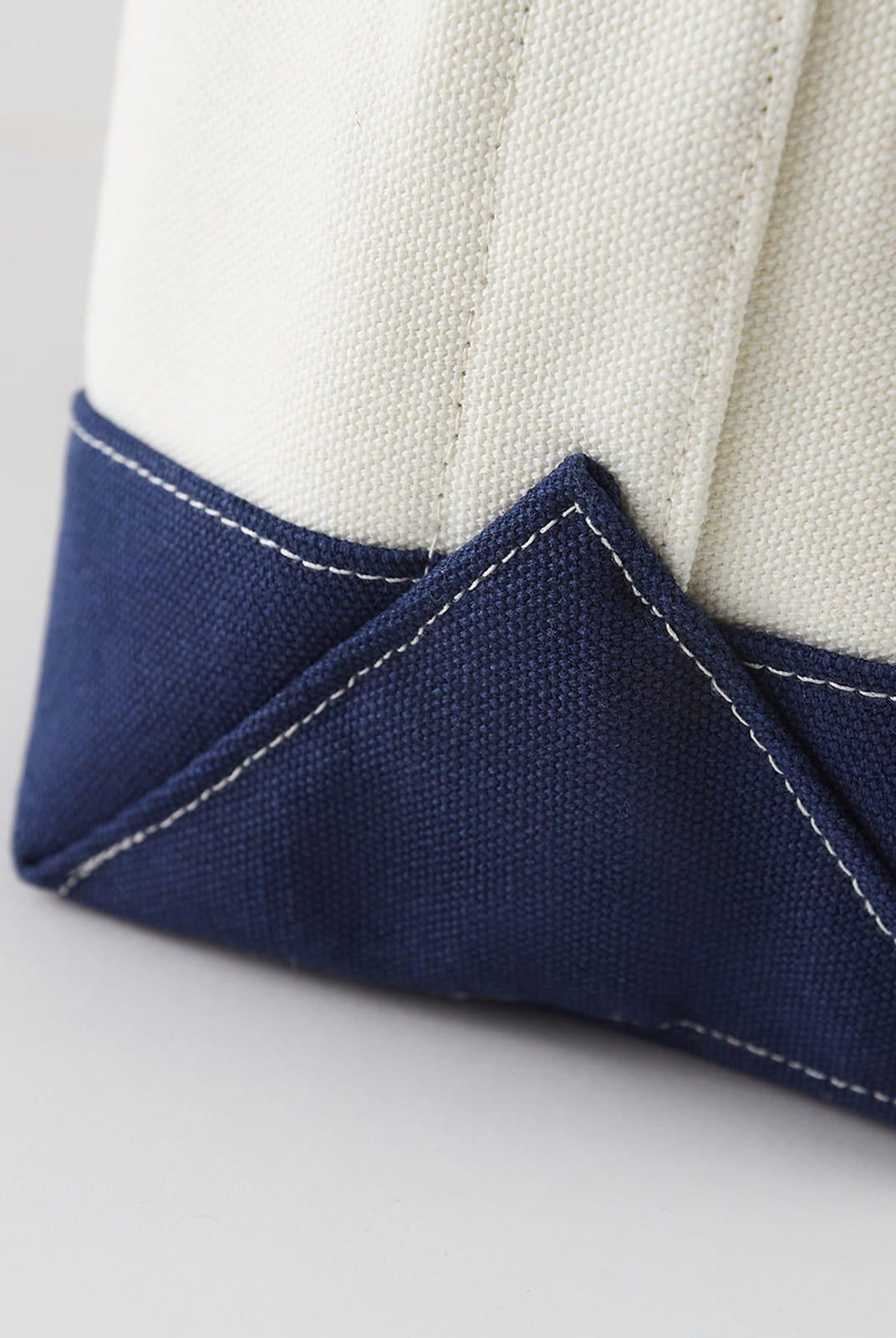 SweetChilling Mallard Embroidered Canvas Tote Bag in Navy - Detail