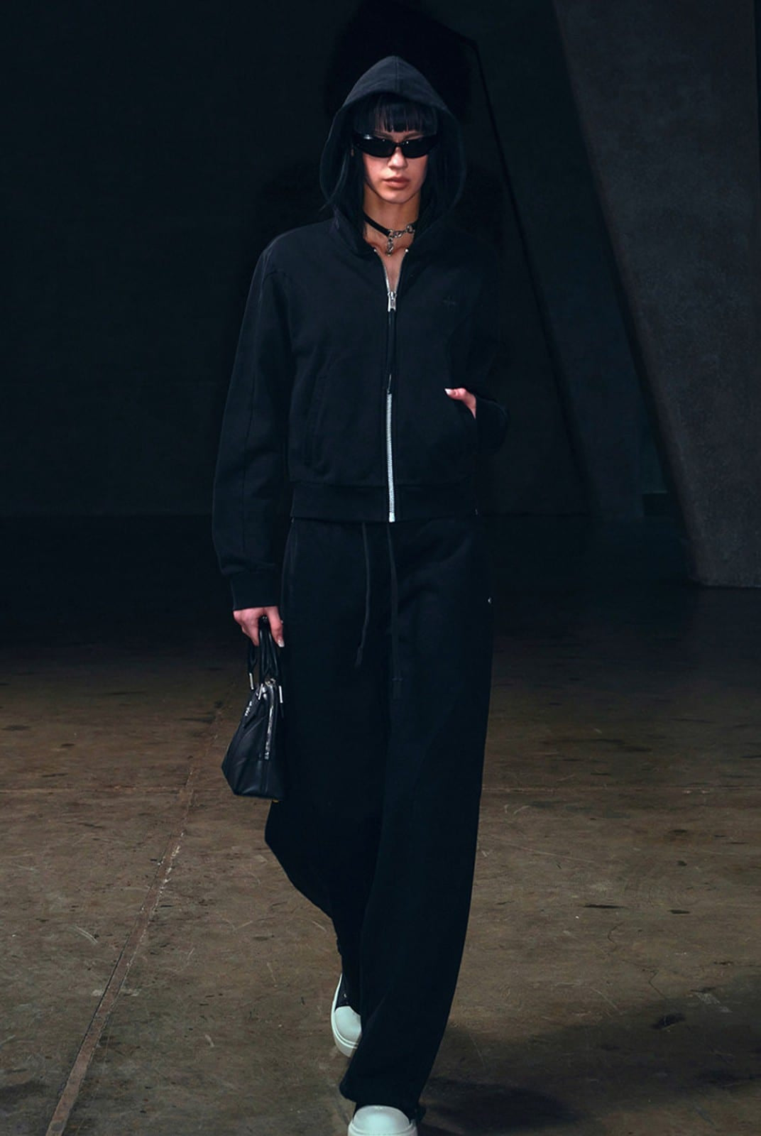 SMFK Embroidered Cropped Zip Up Hoodie in Black - On Female Model
