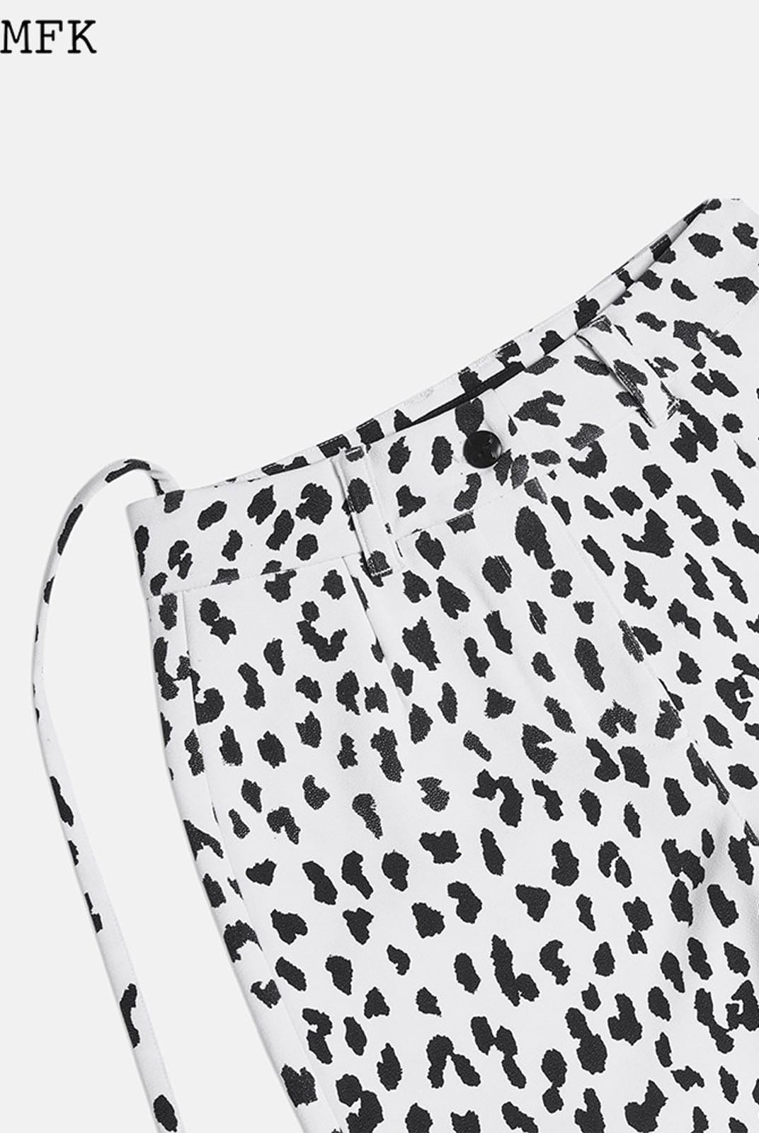 SMFK High Waisted Leopard Print Flared Pants in White - Detail