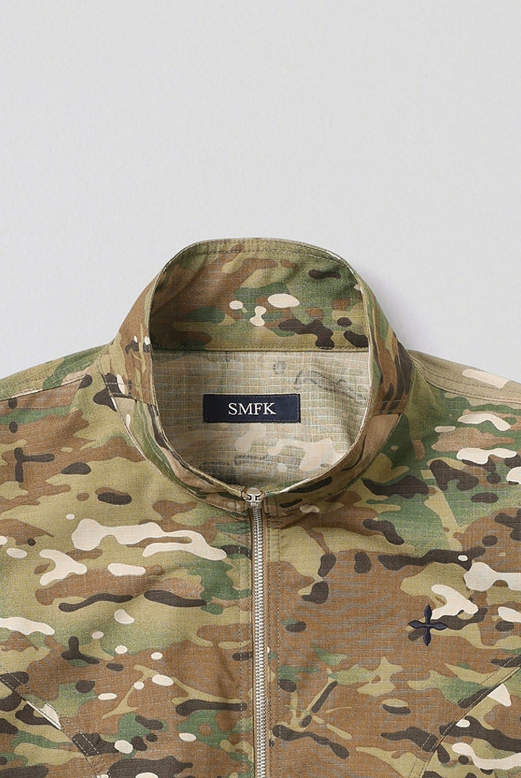 SMFK Camouflage Zip Up Cropped Jacket in Beige - Detail