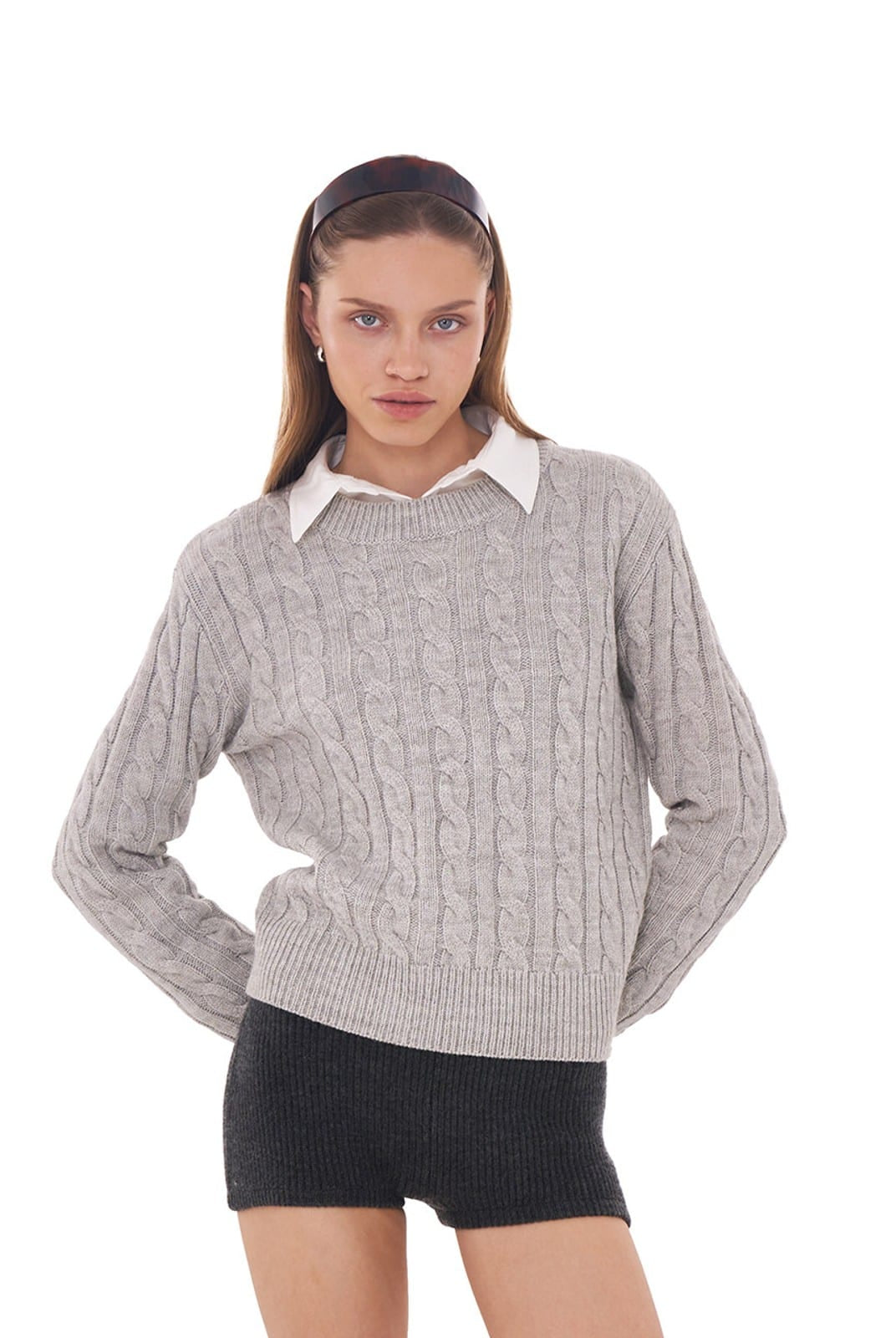 SweetChilling Contrast Cuff Cable Knit Sweater in Gray - On Female Model