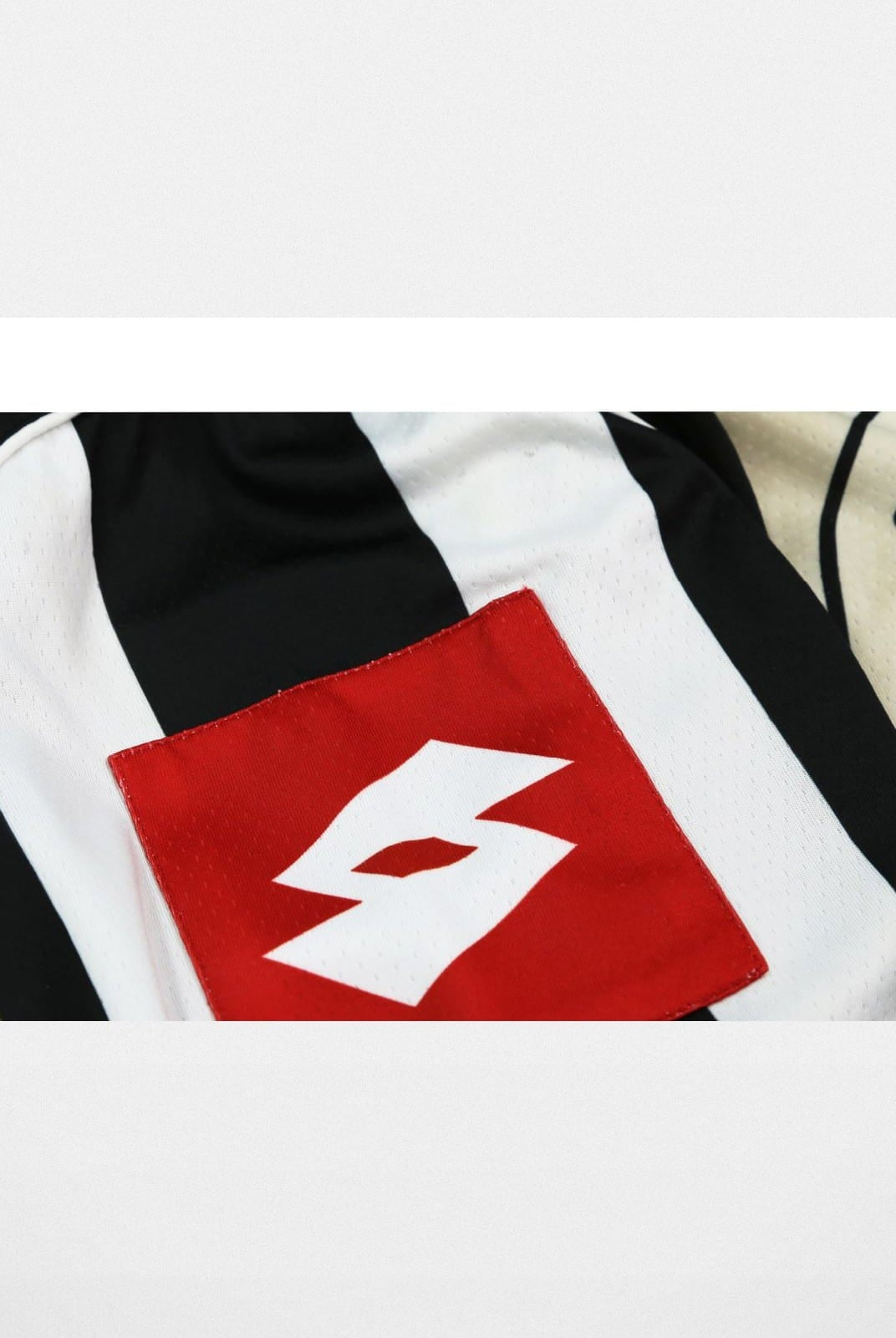 Sod Distressed Sadeventus Jersey in Black - Detail