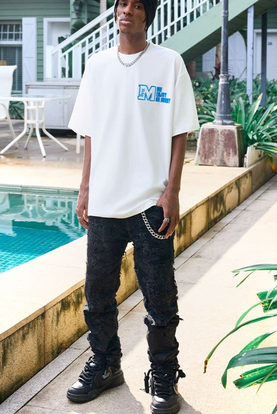 MEDM Half Sleeve Cotton Logo T Shirt in White - On Male Model