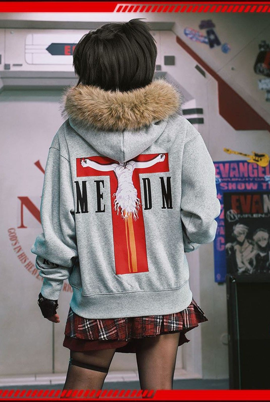MEDM Faux Fur Trimmed Graphic Zip Hoodie in Gray - On Female Model